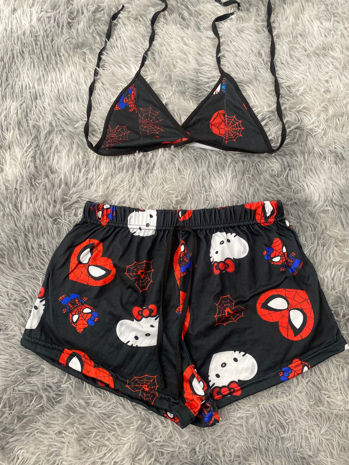 SpiderKitty Hearts Black Background Top And Short PJs