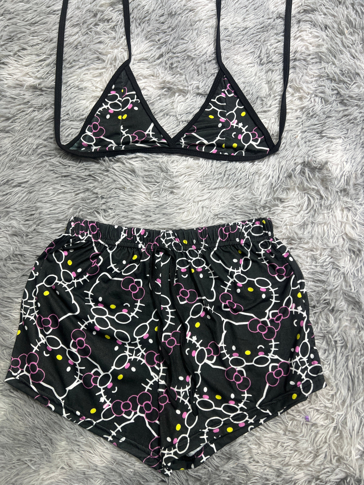 Kitty Black With Pink & Yellow Top And Short PJs