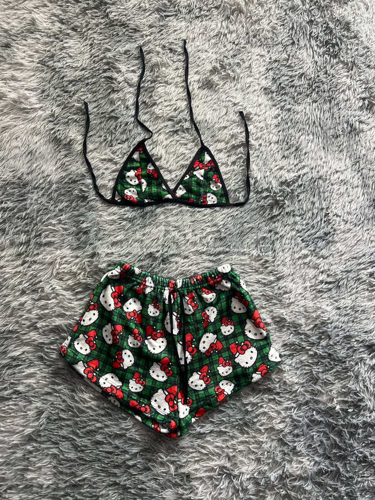 Kitty Christmas Green Background With Black Plaid Matching Top & Short
