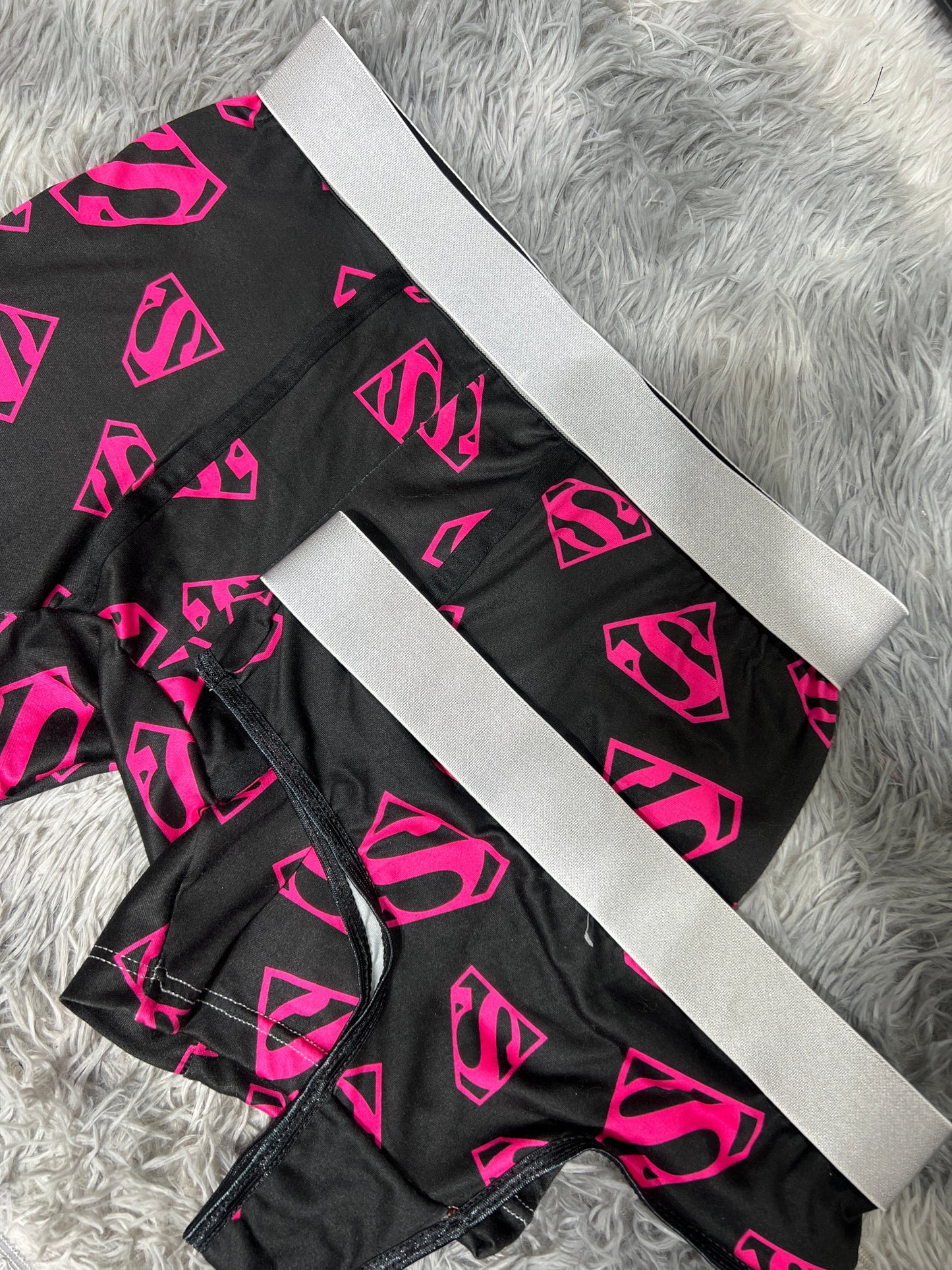 Superman Pink Background Black Duo - Fundies