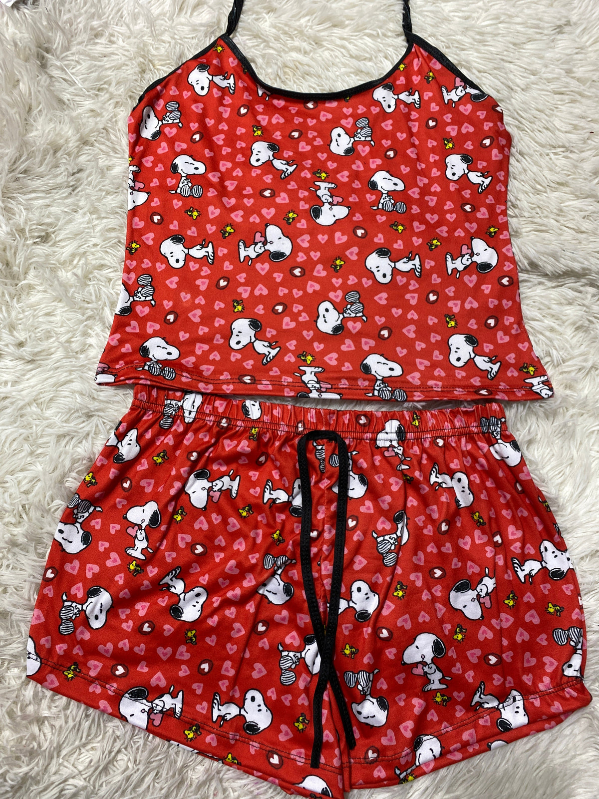 Snoopy Hearts Women's Pajama Set