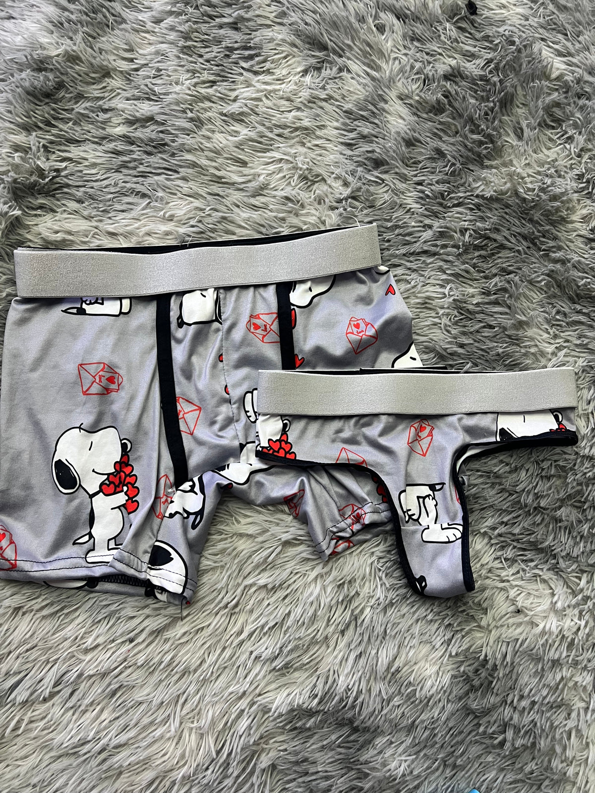 Snoopy Love Gray Duo With Thong - Fundies