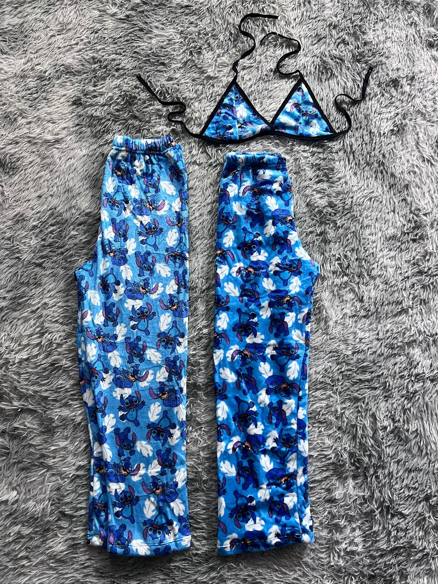 Stitch Hojas Blancas Matching Plushie PJs - Fundies