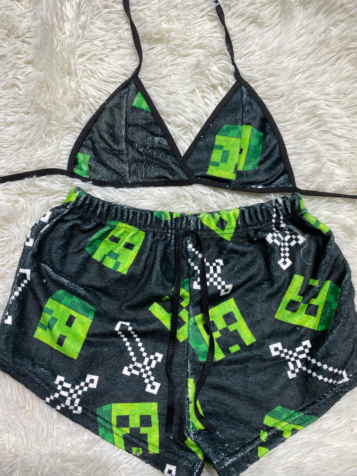 Creeper & Sword Black Background Matching Top & Short