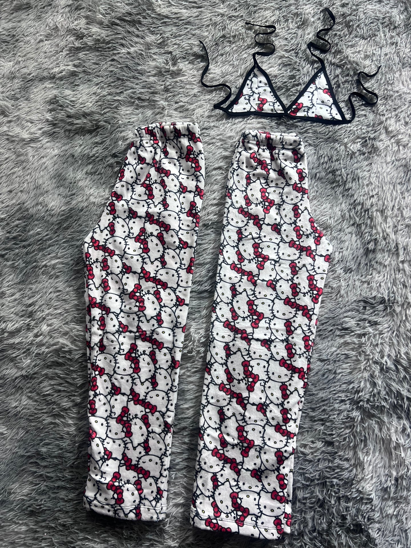 Hello Kitty Wink Face Matching Plushie PJs - Fundies