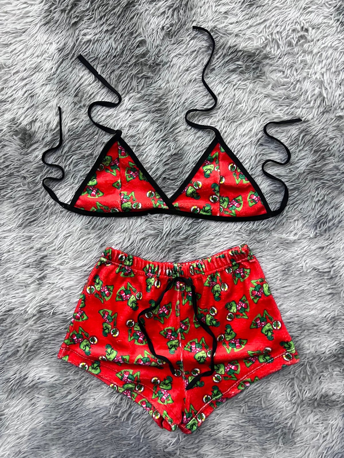 Grinch No Navidad Matching Top & Short