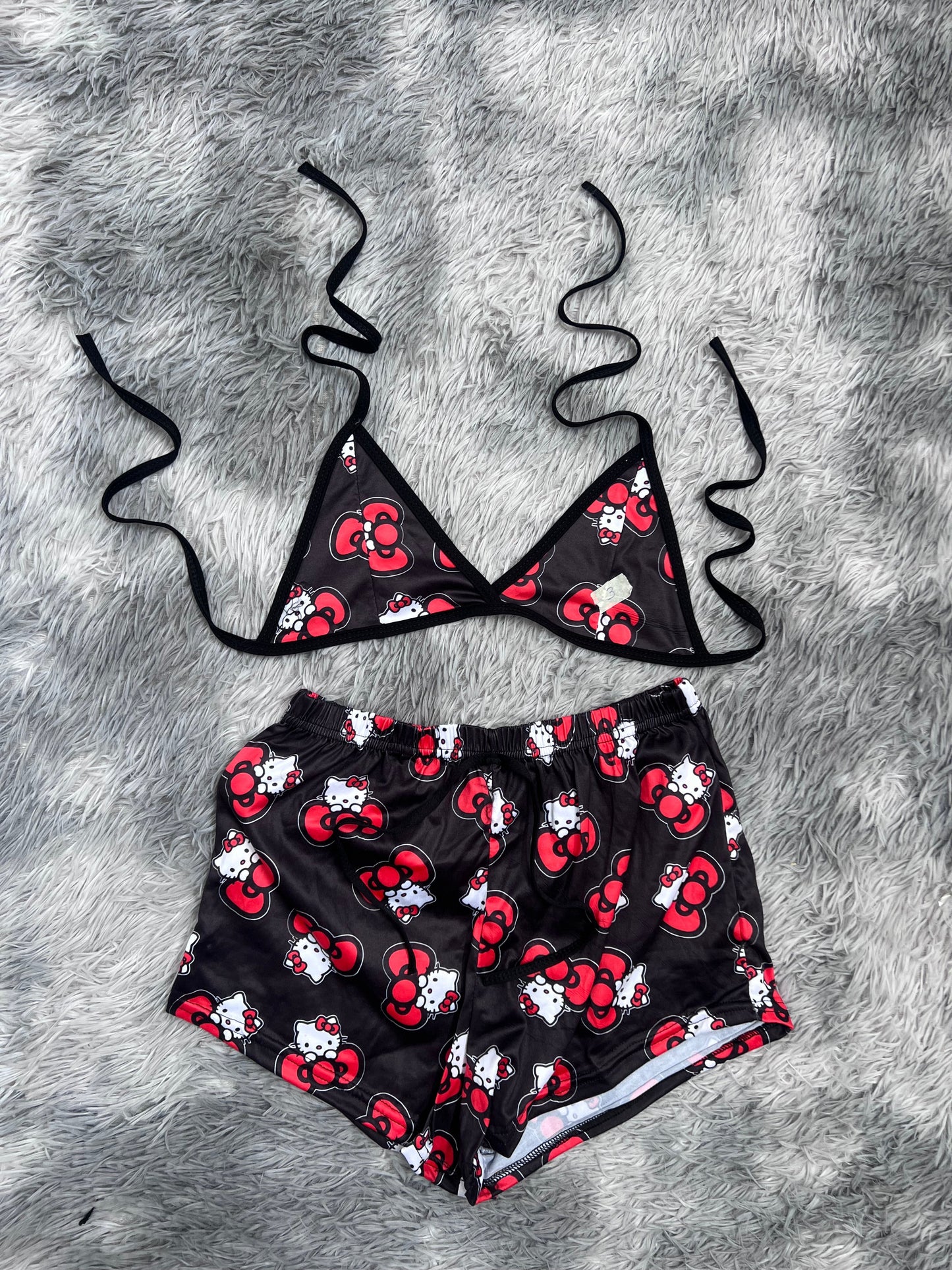 Hello Kitty With Bow Brush Matching Top & Short - Fundies