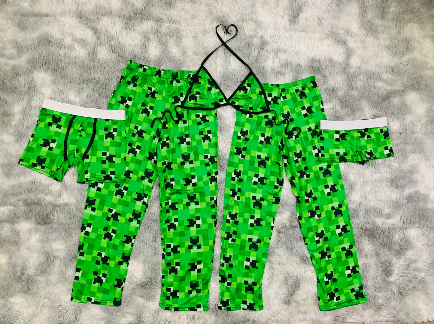 Minecraft Creeper Print 5 piece pajama set Green ๐๐ฎ