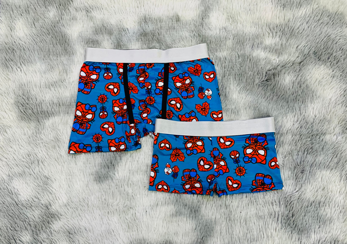 Spider kitty Blue Background 5 pcs pajama duo