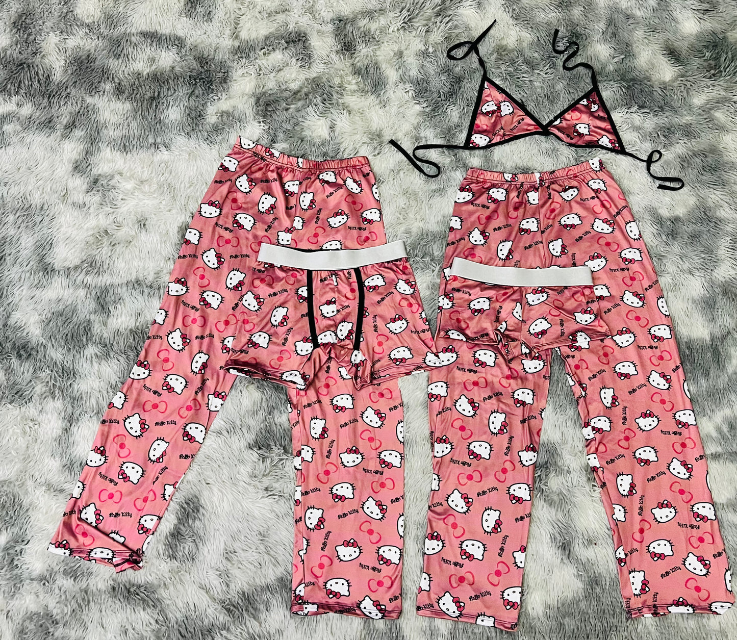 Hello Kitty Gold Rose Print 5 piece pajama set ๐ For Couples