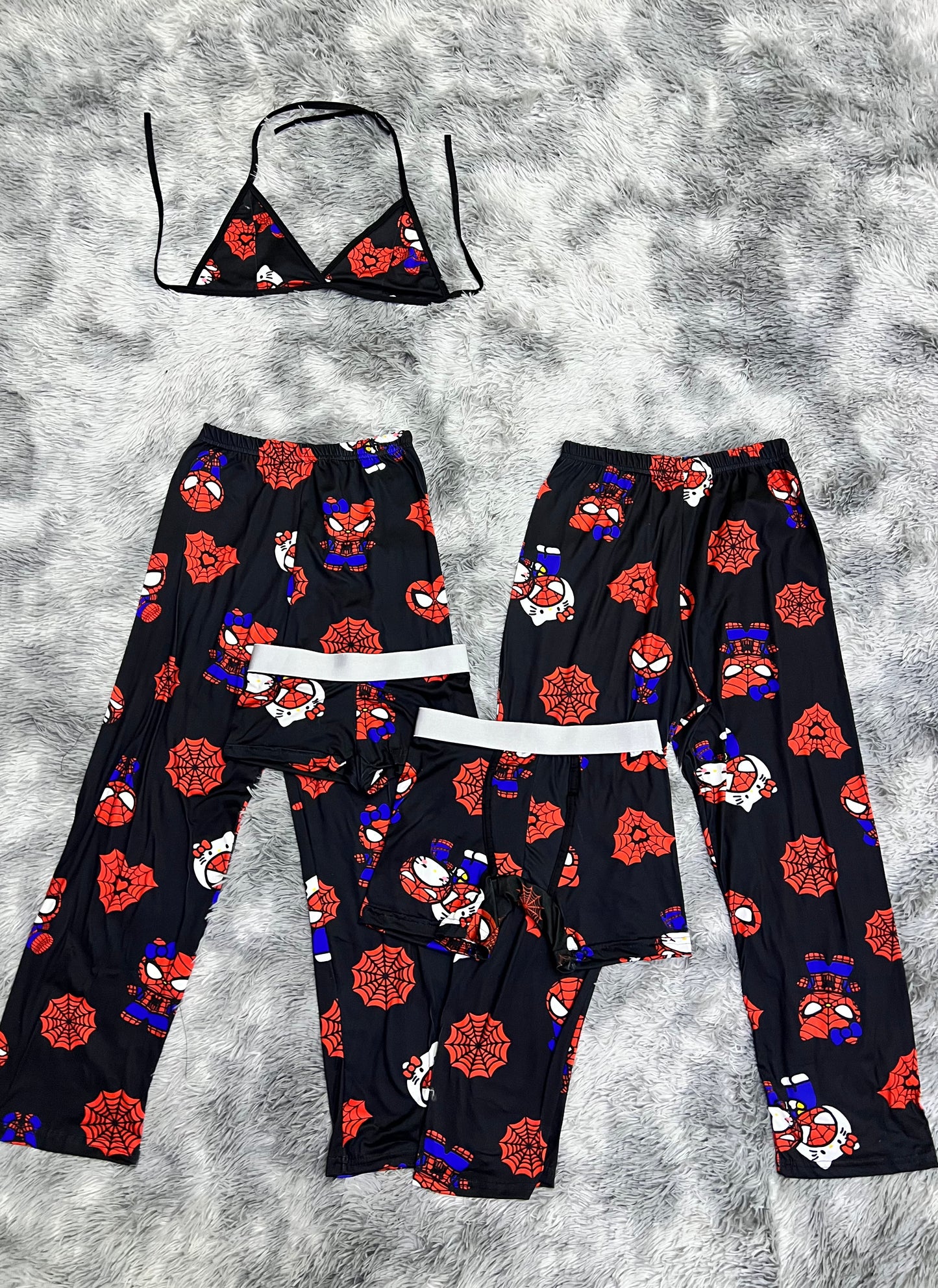 Hello kitty and Spiderman red spiderwebs black background 5 pz pajama