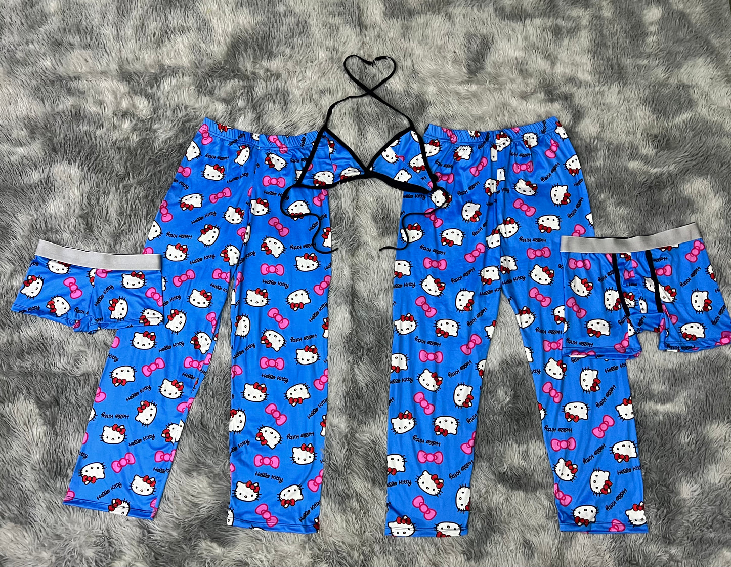 Kitty Faces Blue Background 5 pcs pajama duo