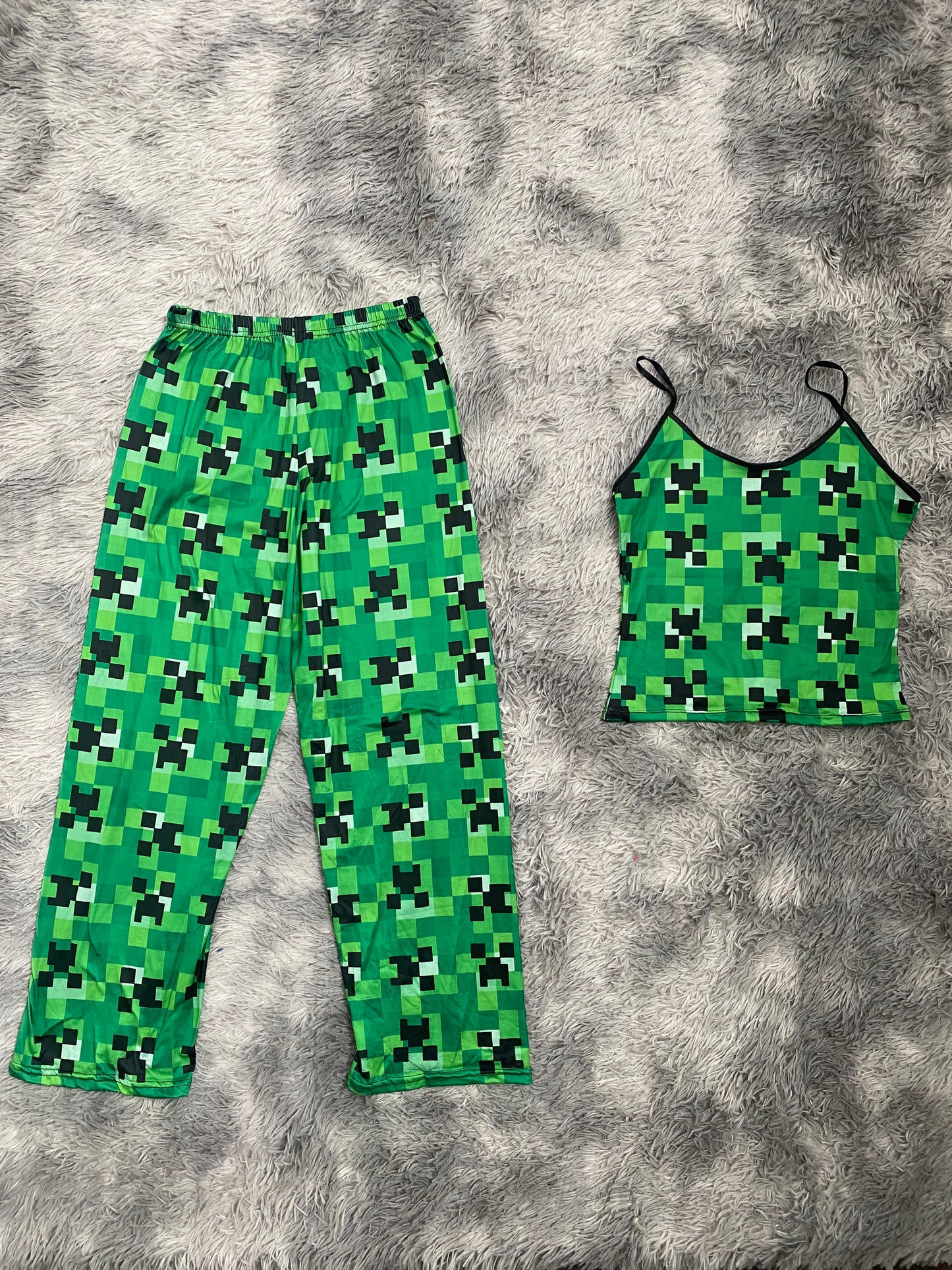 Minecraft Creeper Pajama Top & Pants Set