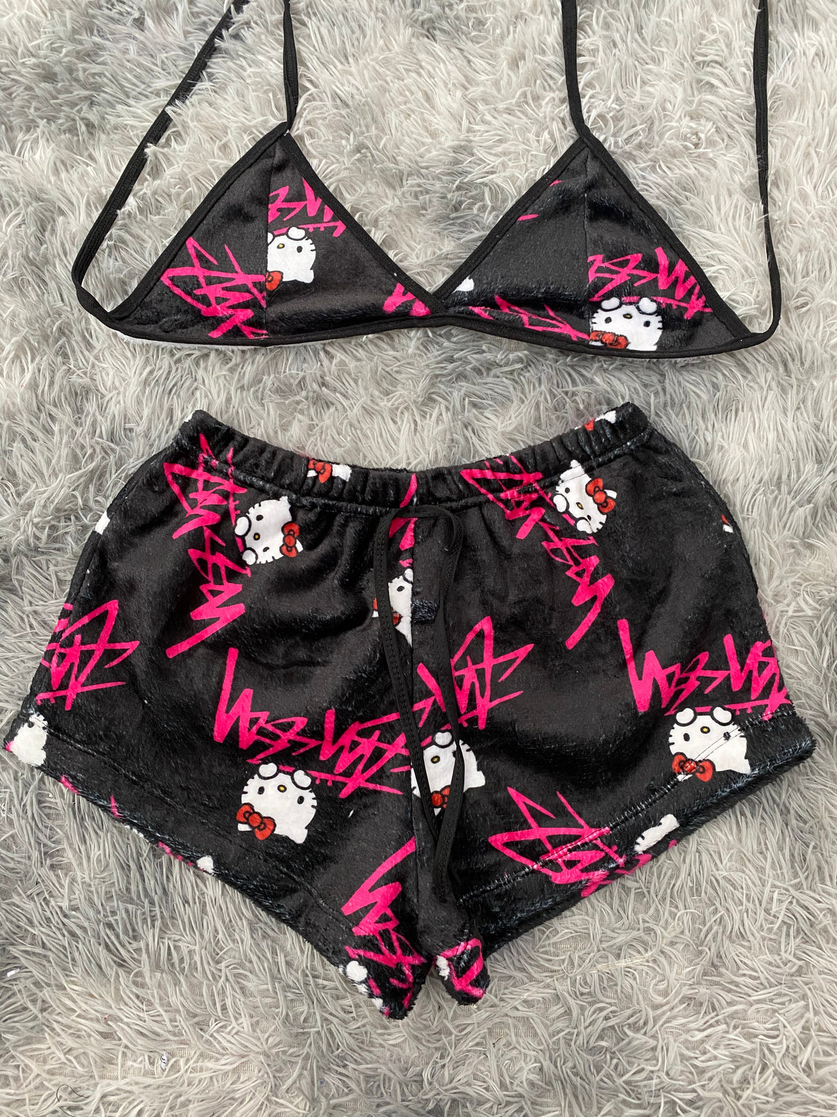 Kitty Pink Letters Top And Short - Plush