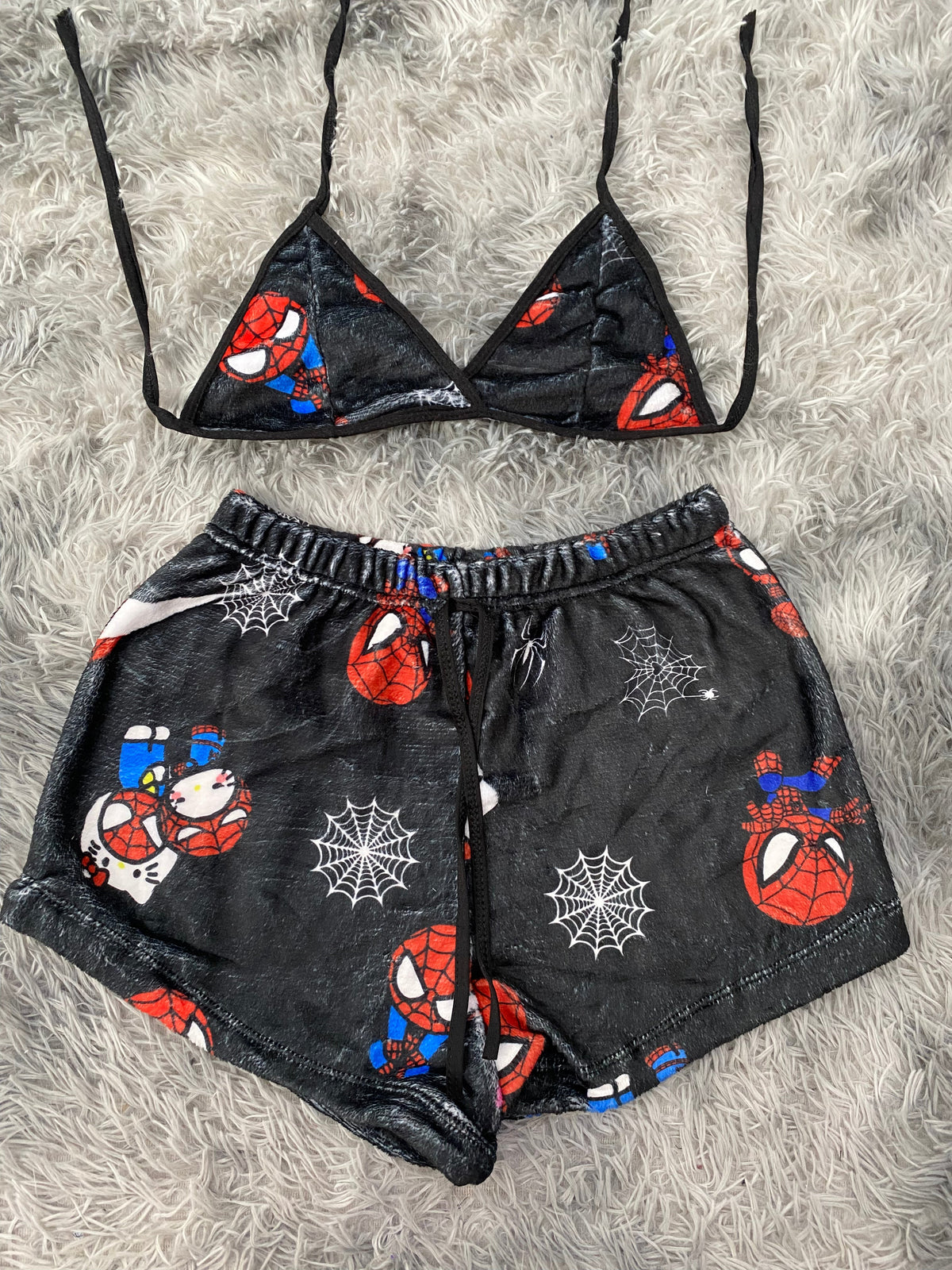 Spider Kitty Abrazo Black Background Matching Top & Short