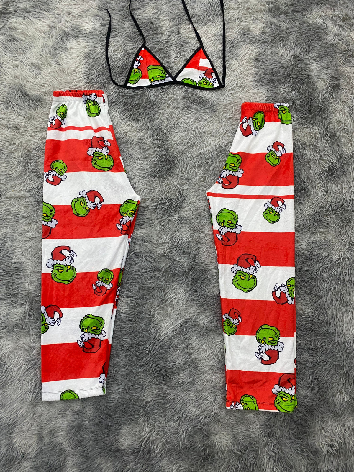 Grinch Lines Big Red & White Matching Plushie PJs