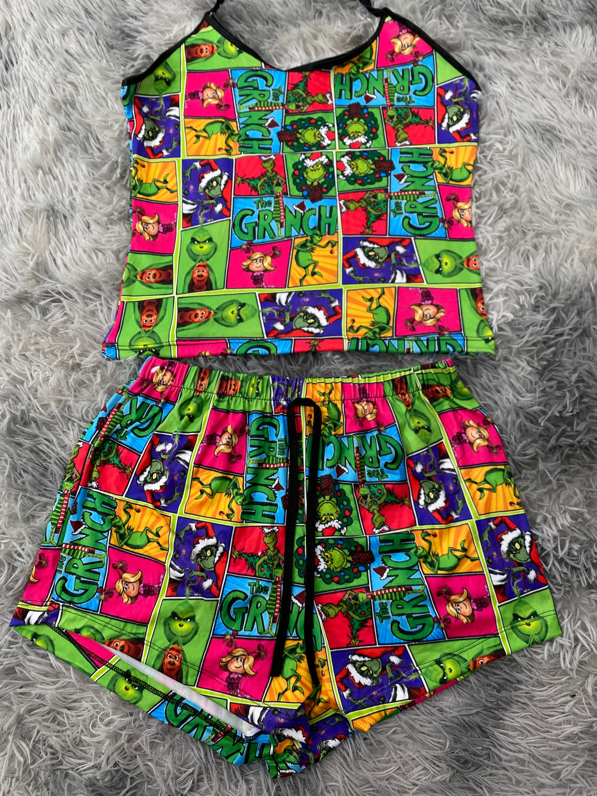 Grinch Plaid Brush Women's Pajama Set