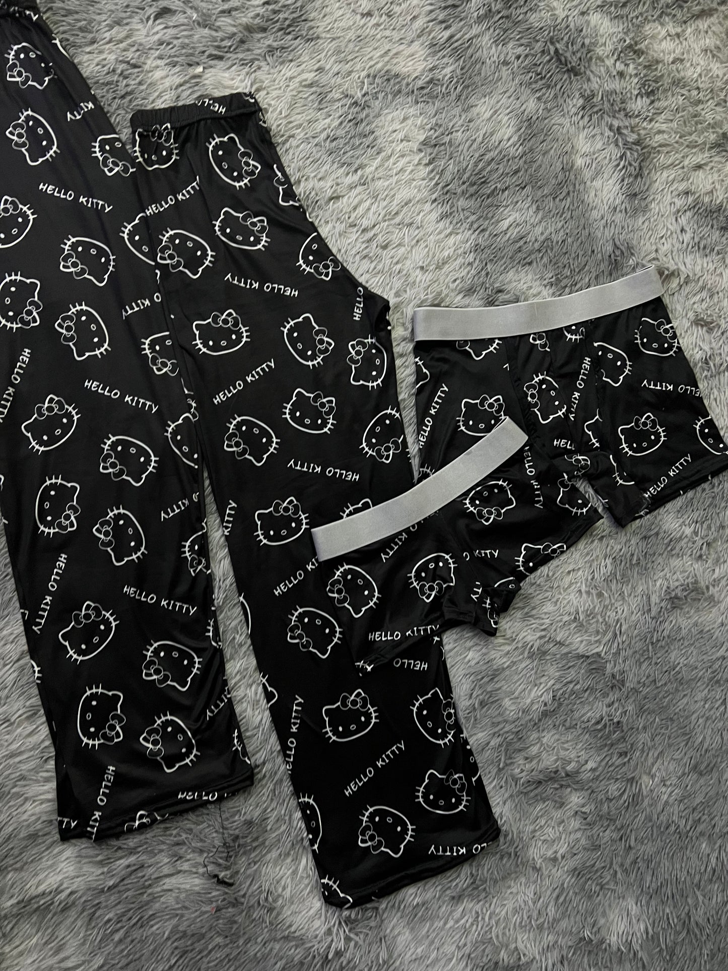 Kitty faces silhouette and letters black background 5 pcs pajama duo
