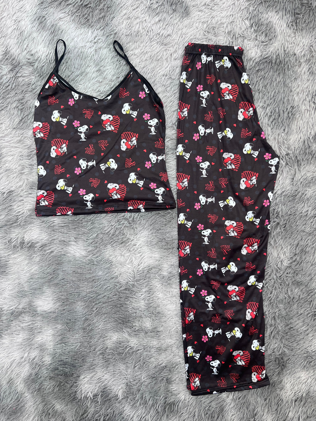 Snoopy Heart Background Black Women's Pajama Set