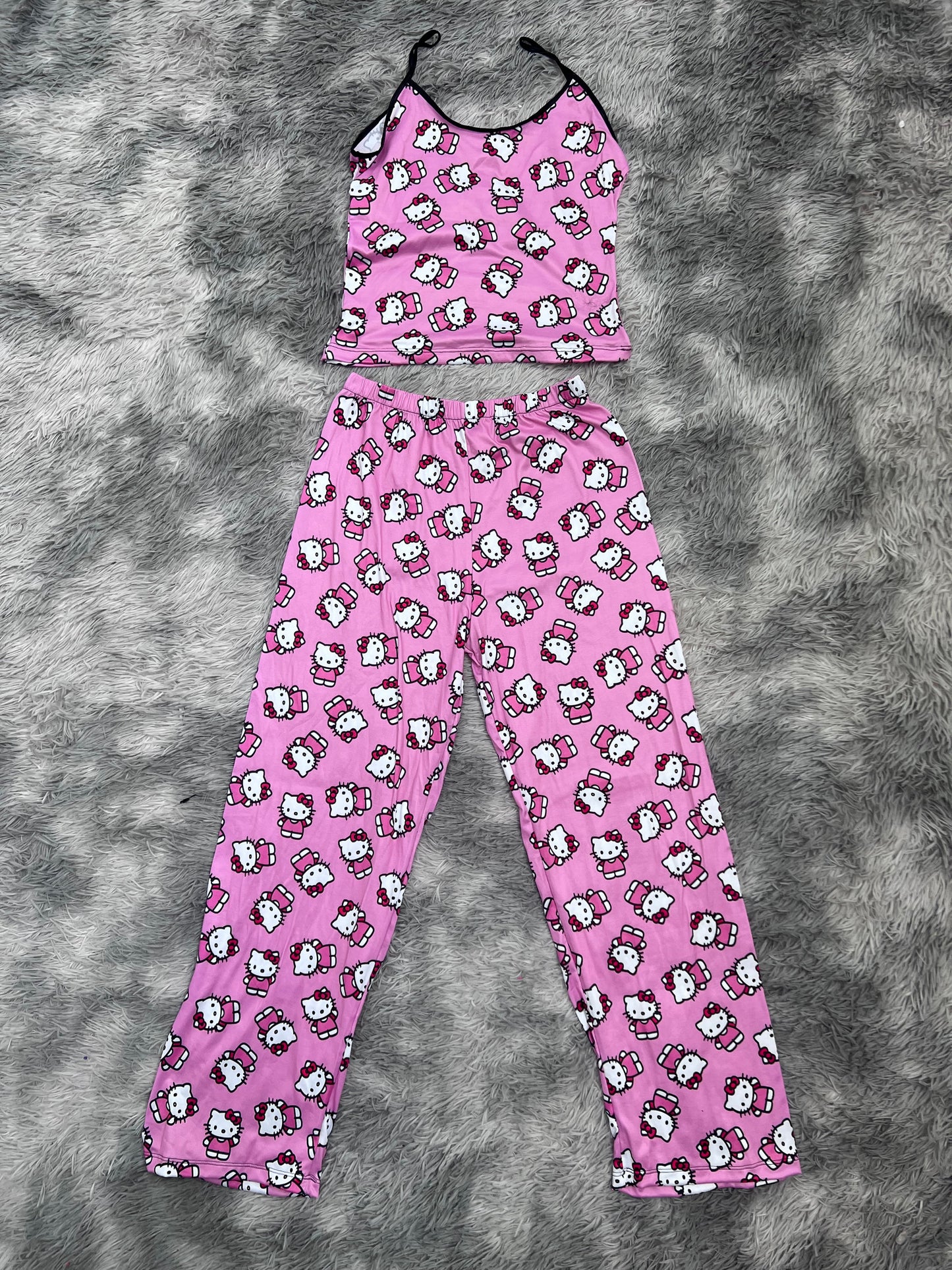 Hello Kitty Waving Background Pink Women's Pajama Set - Fundies