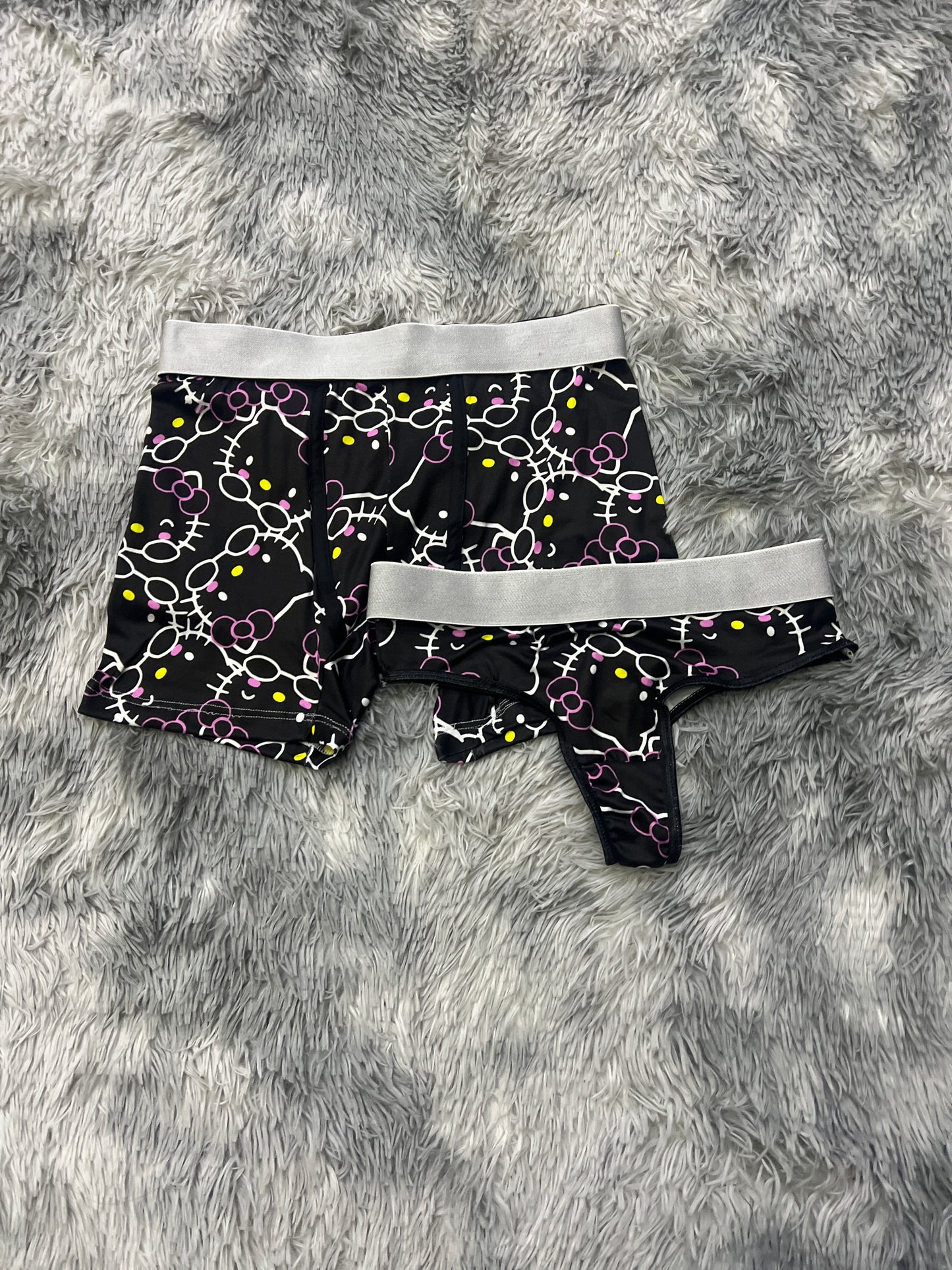 Hello kitty black web matching underwear