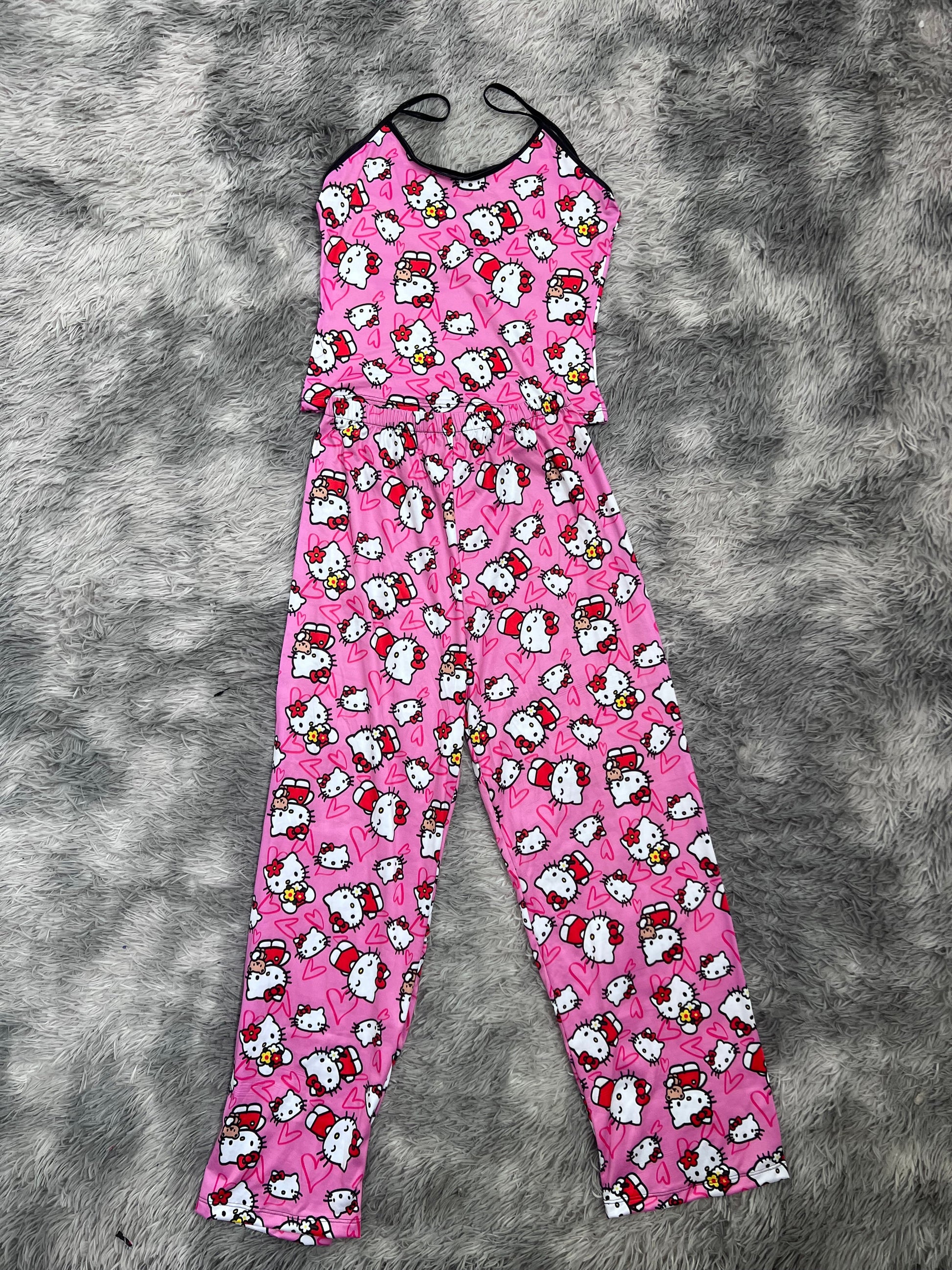 Hello Kitty With Plush Background Of Hearts Women's Pajama Set - Fundies