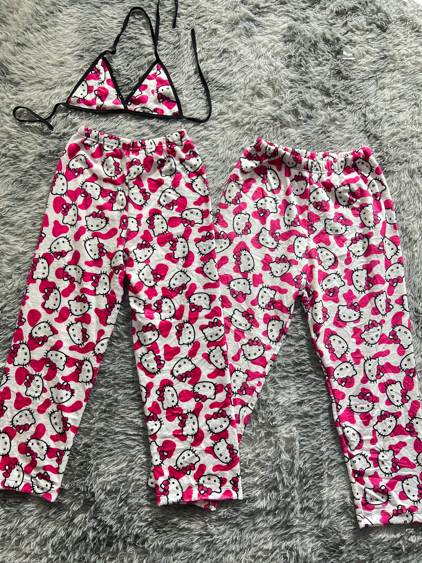Hello kitty stains Plush Pajamas matching set For Couples