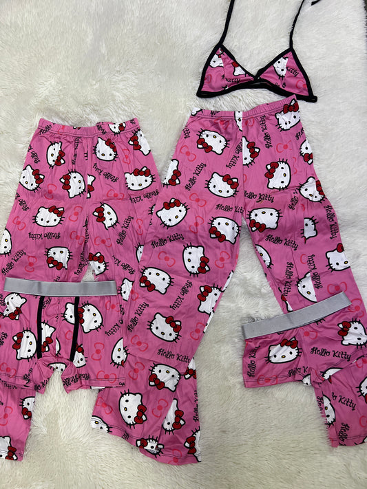 Hello kitty Pink big face 5 pz pajama background