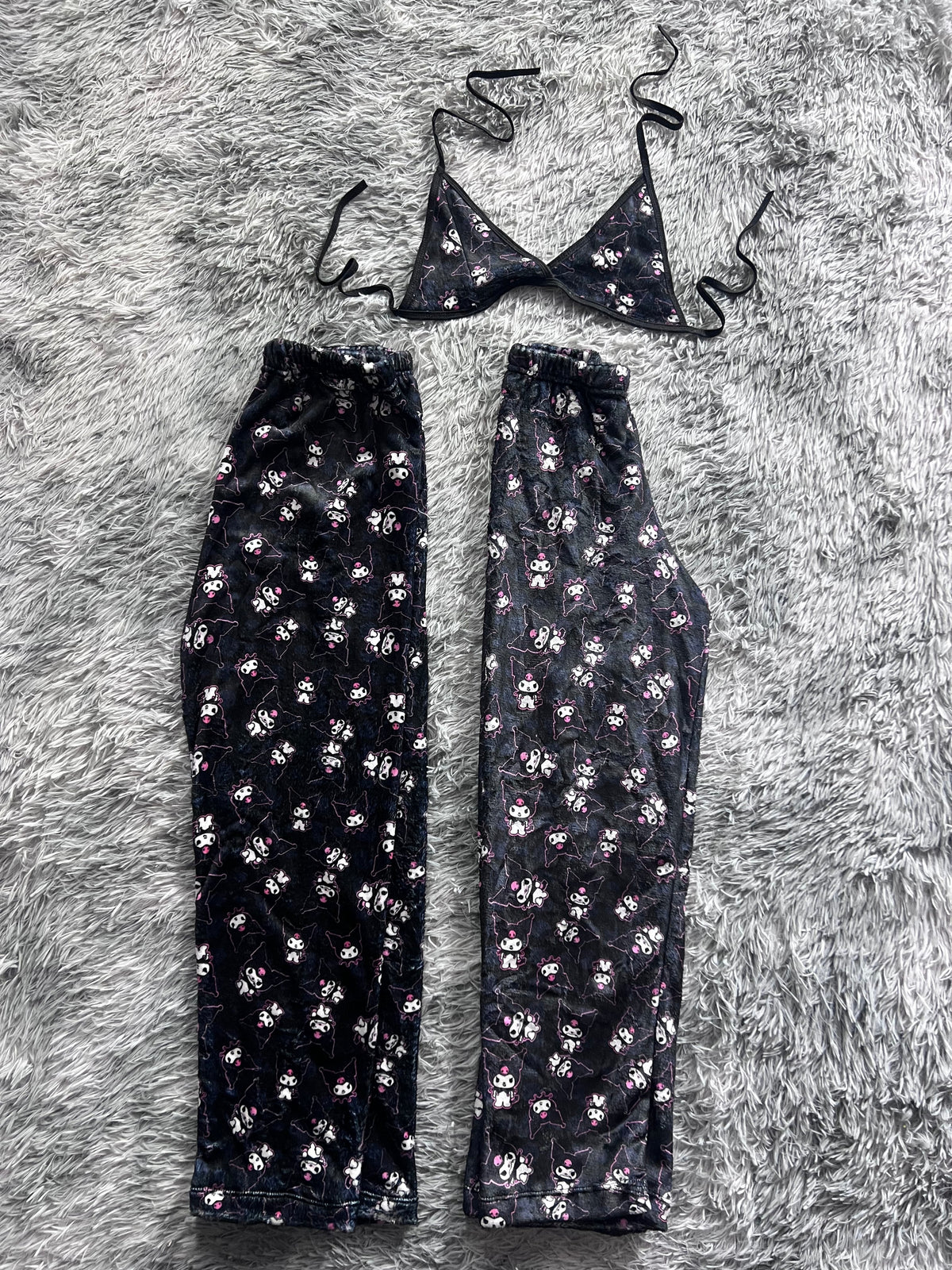 Kuromy Black Background Matching Plush PJs
