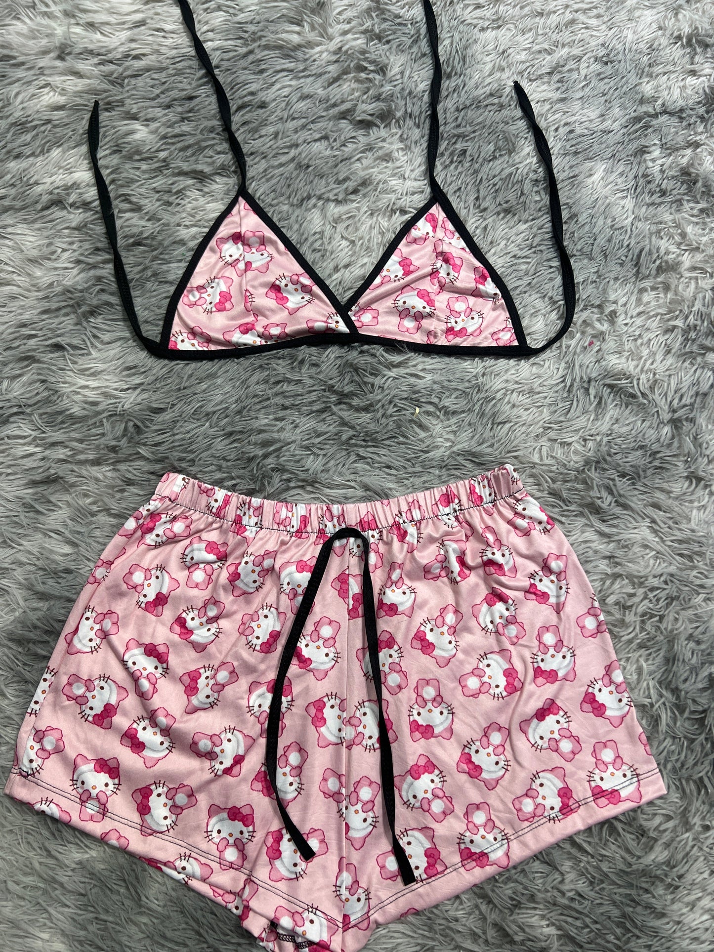 Hello Kitty Osita Brush Matching Top & Short - Fundies