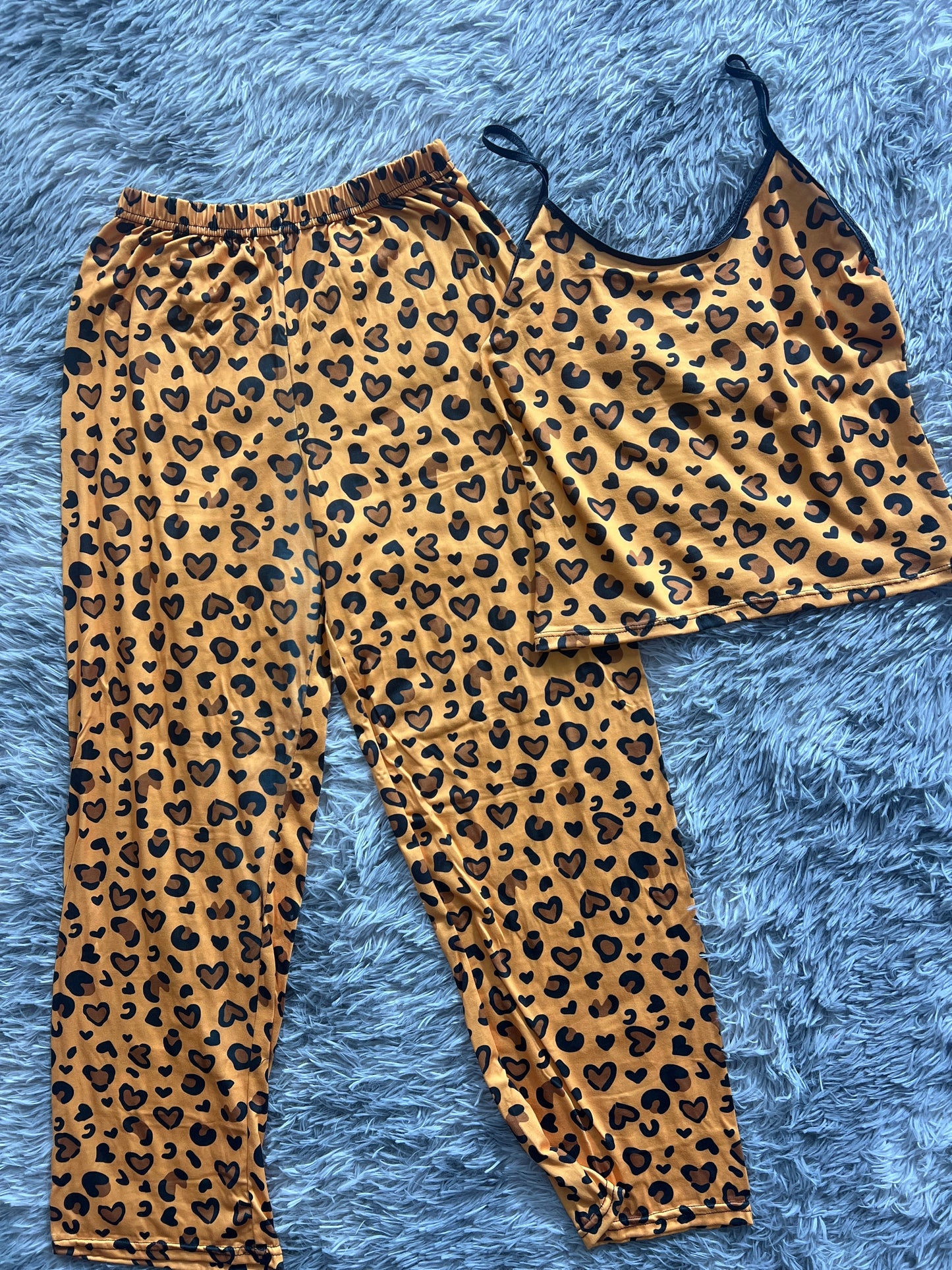 Leopardo Women's Pajama Set - Fundies