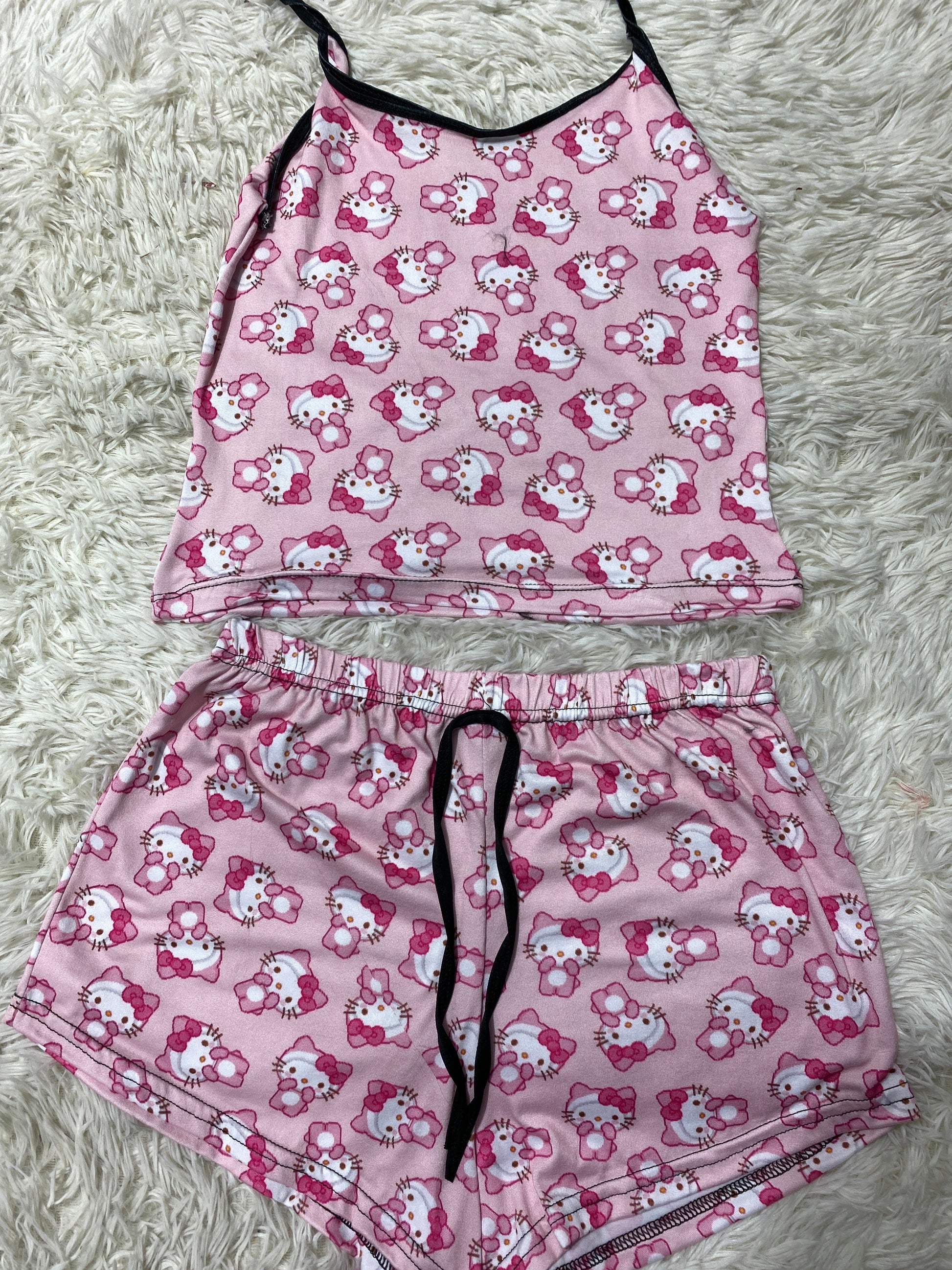Hello Kitty Oso Women's Pajama Set - Fundies