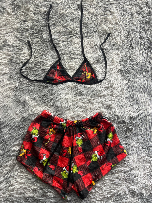 The Grinch Christmas Background Black And Red Plaid Matching Top & Short - Fundies