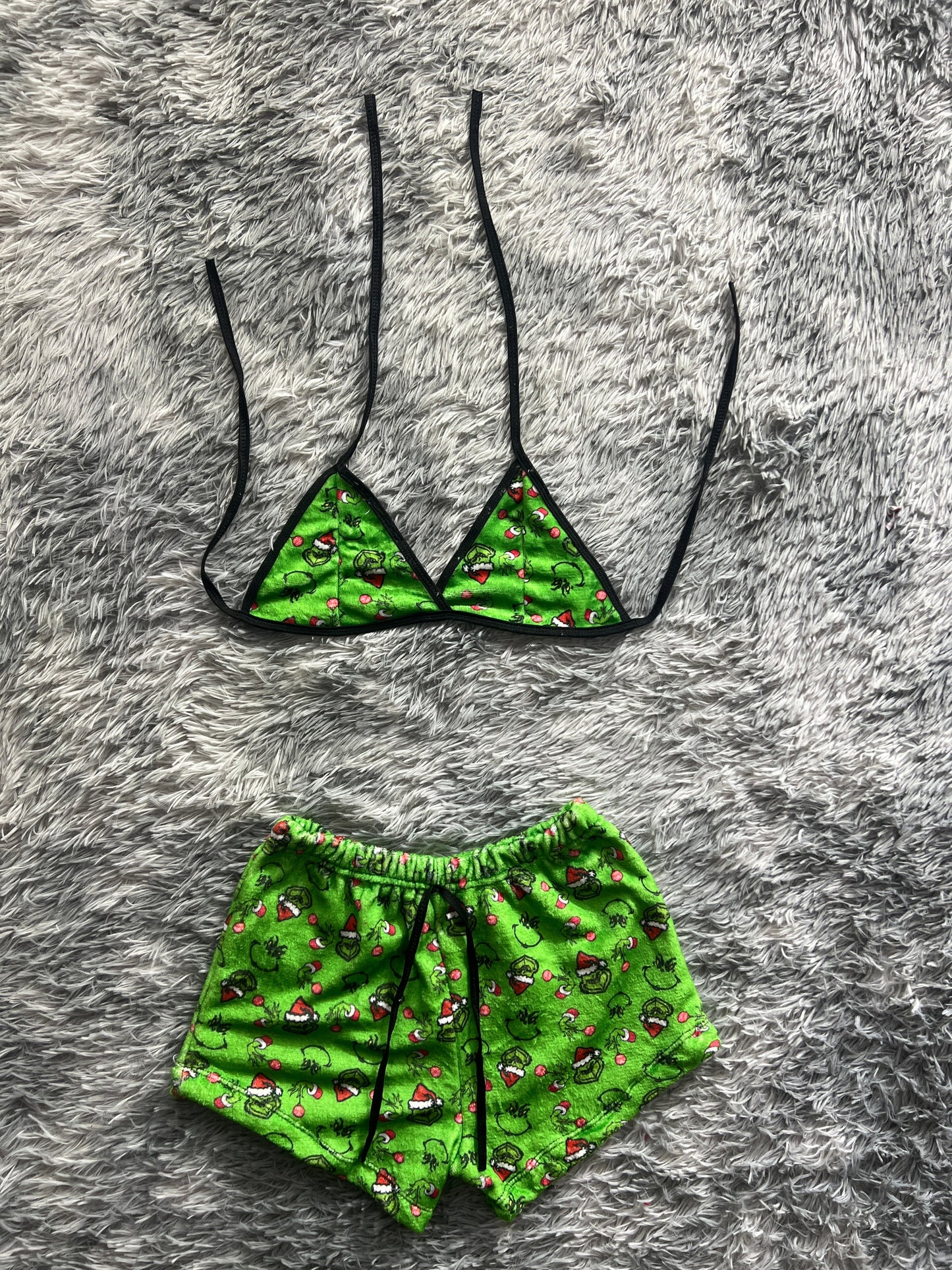 The Grinch Christmas Background Green Spheres Matching Top & Short - Fundies
