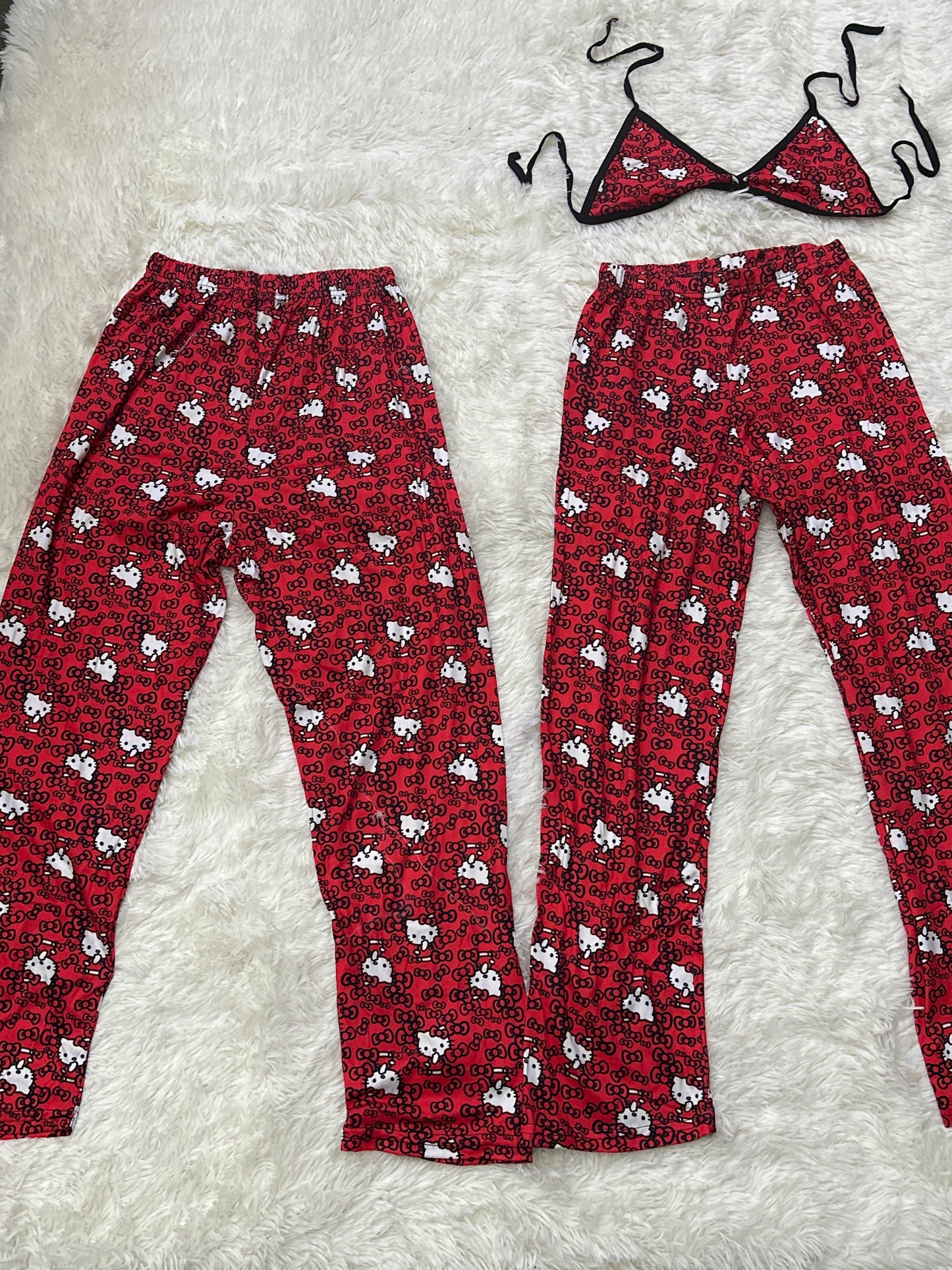 Hello kitty red buns 5 pcs pajama duo