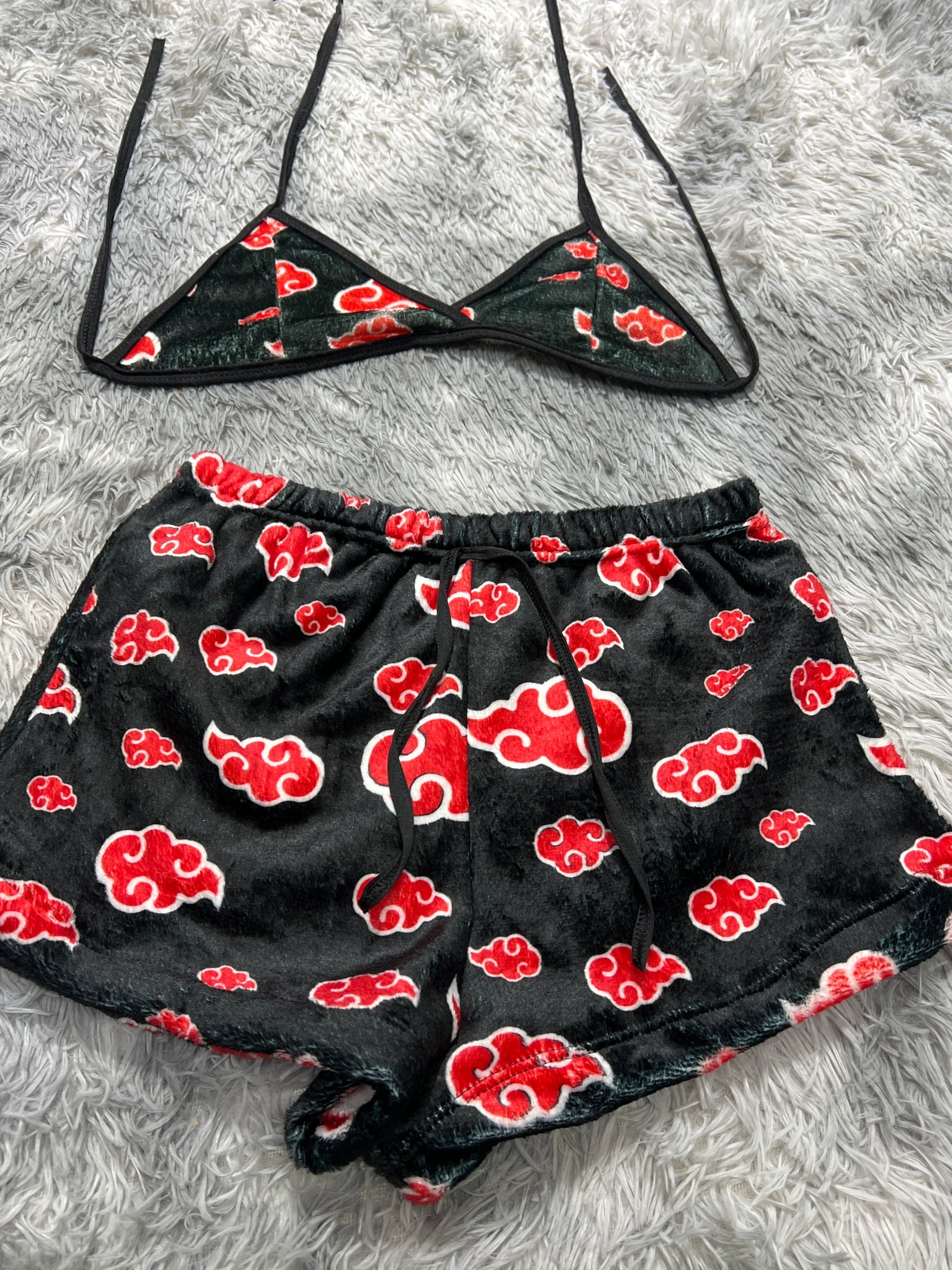 Nubes Of Naruto Afelpad Matching Top & Short - Fundies