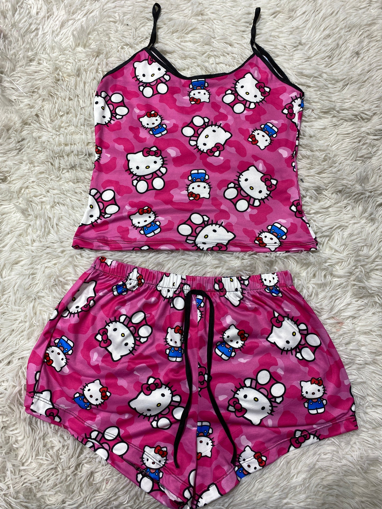 Hello Kitty Spots Women's Pajama Set - Fundies