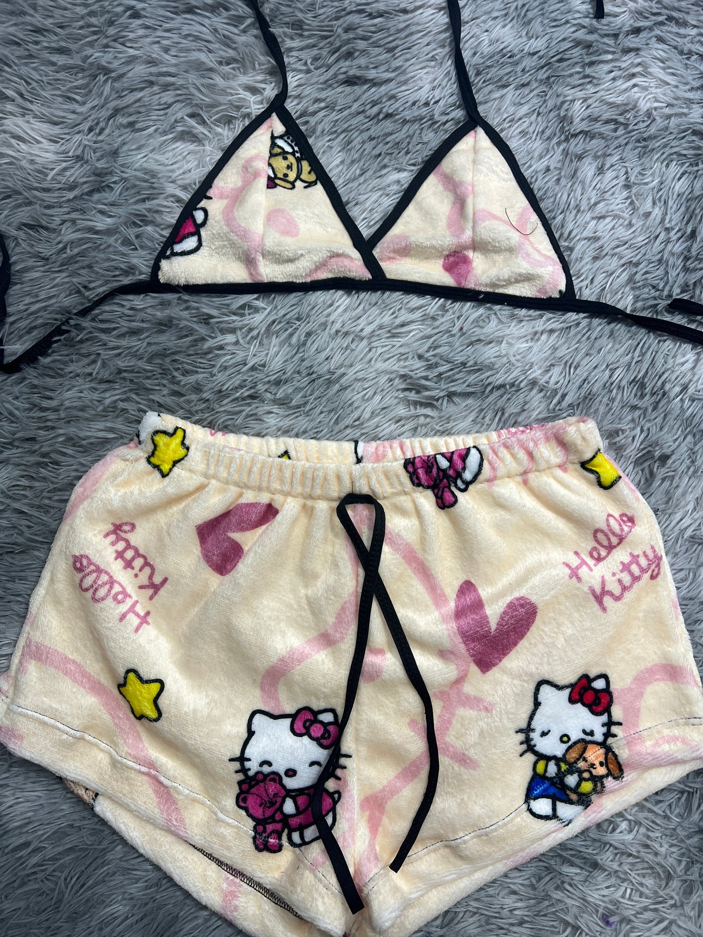 Hello Kitty Estrellas Matching Top & Short - Fundies