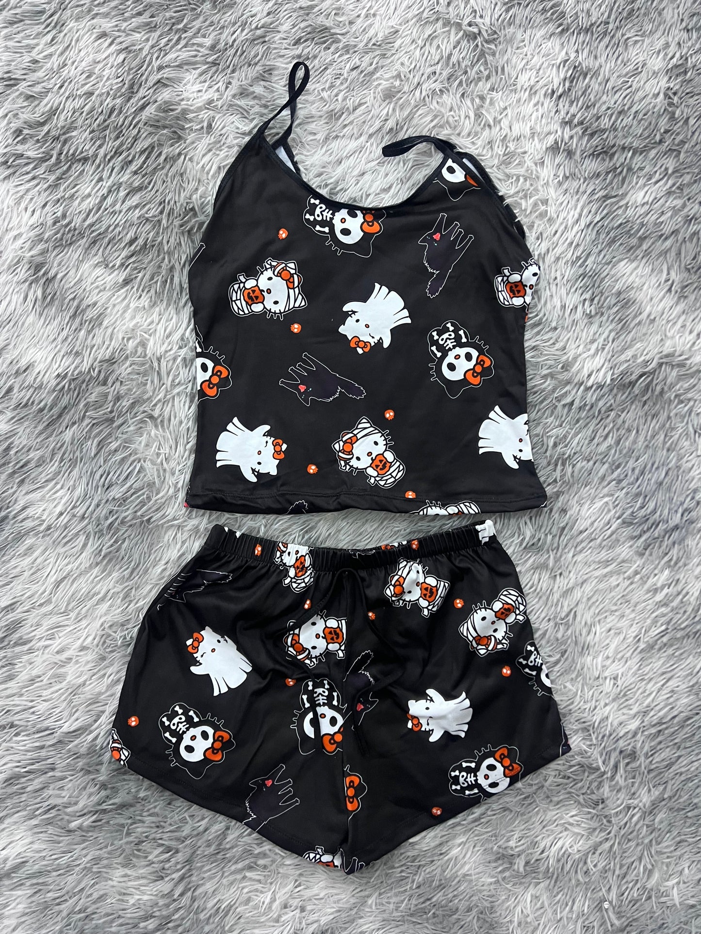 Hello Kitty Mummy Hallowen Blusa With Short One Size Of Brush Matching Top & Short - Fundies