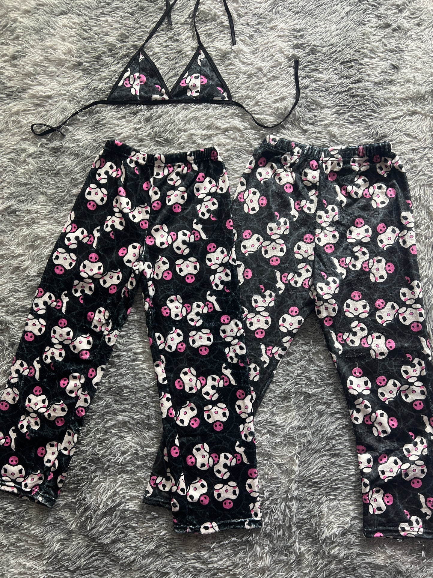 Kuromi faces Plush Pajamas matching set For Couples🖤🩷