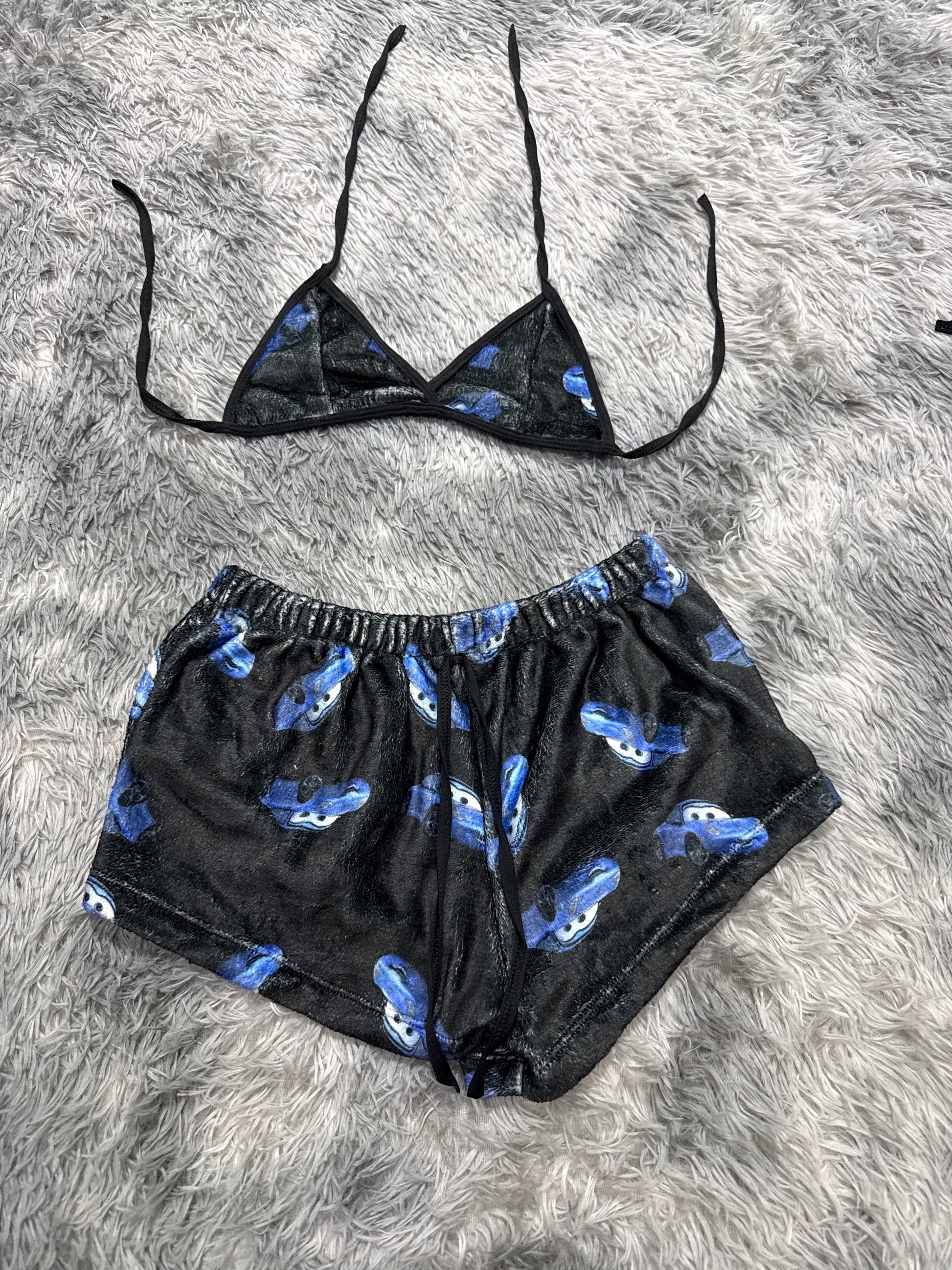Salí Background Black Matching Top & Short - Fundies