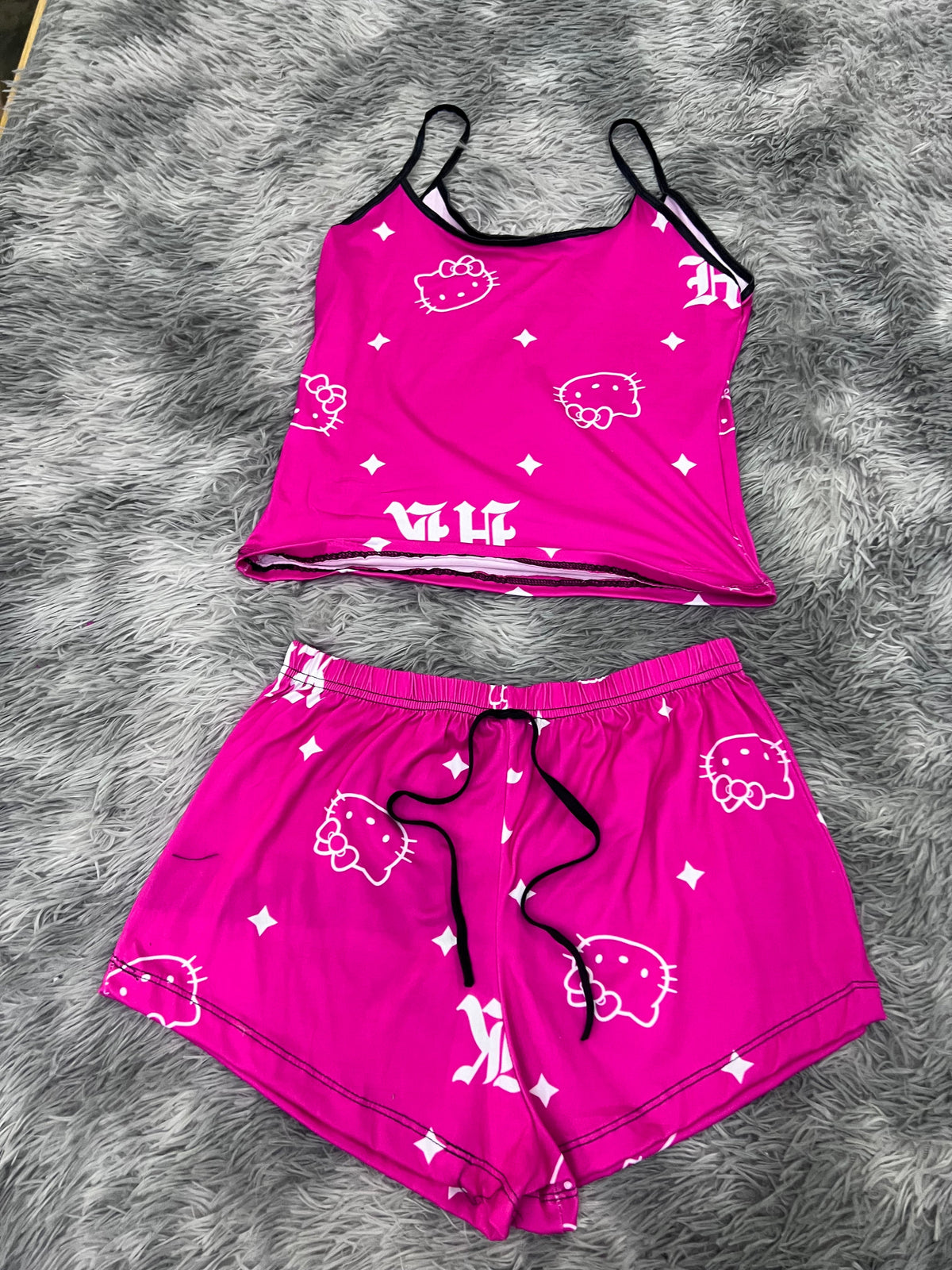 Hello Kitty Gothic Pink Women's Pajama Set