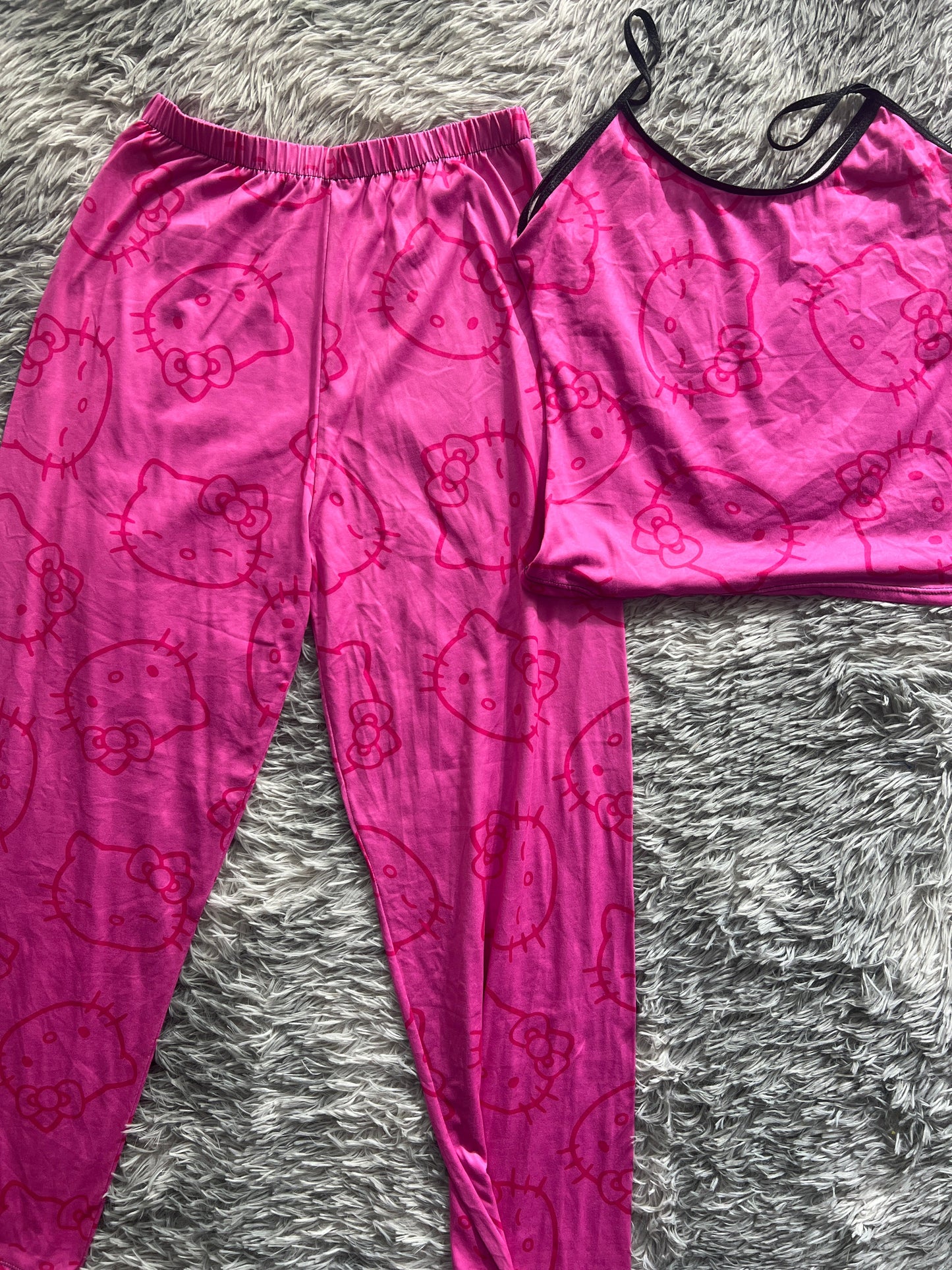 Hello Kitty Pink Women's Pajama Set - Fundies