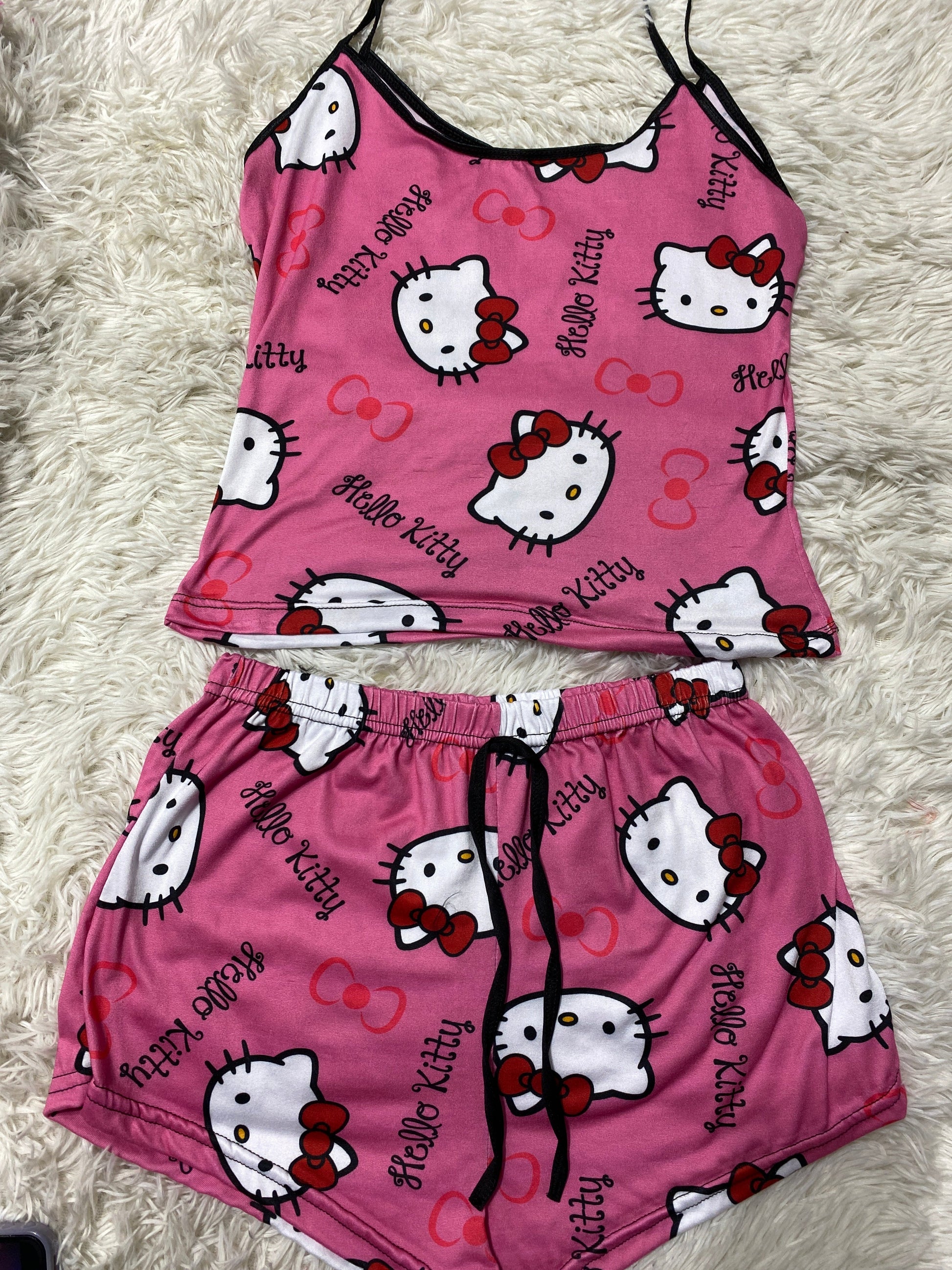 Hello Kitty Women's Pajama Set - Fundies