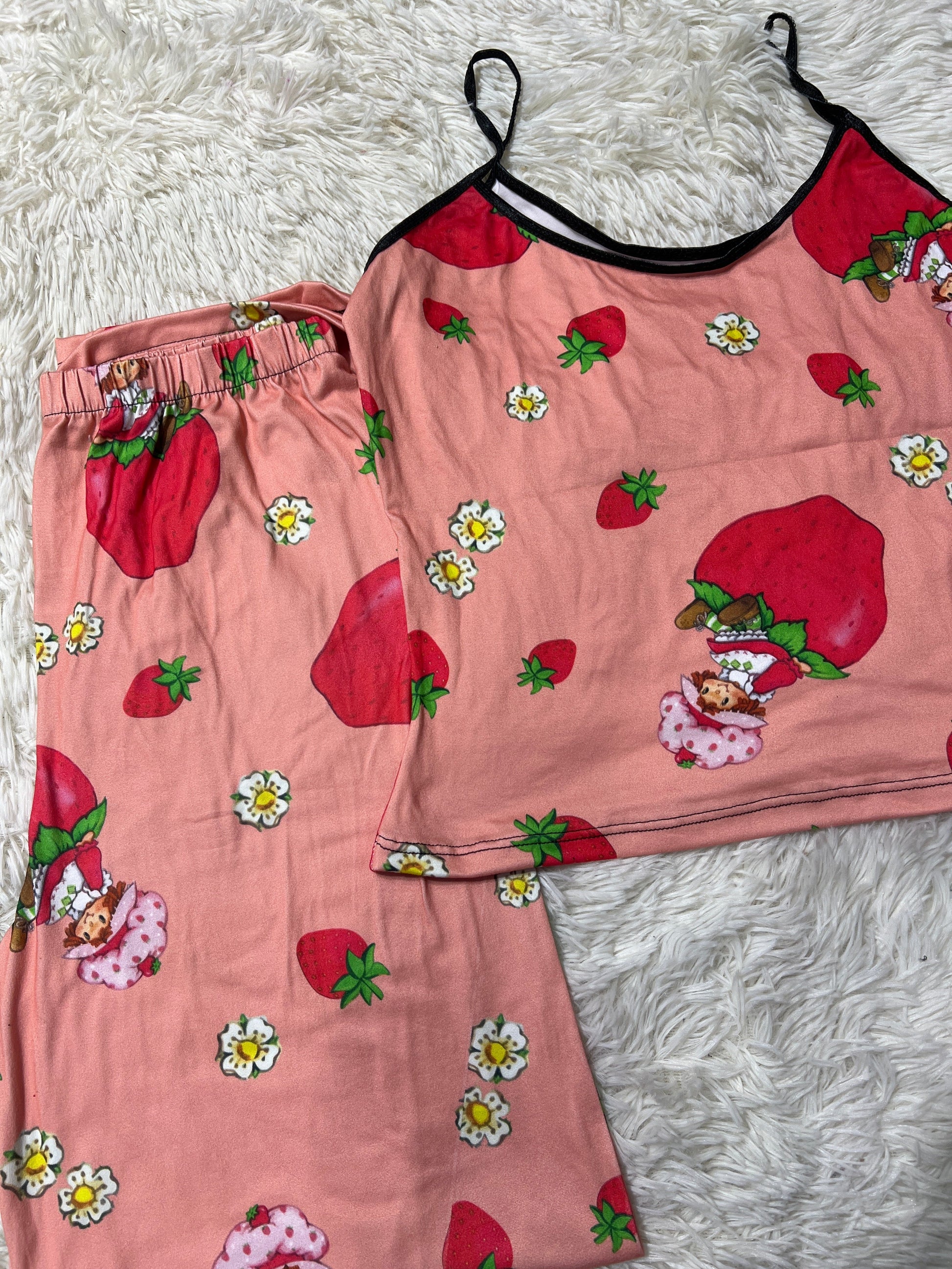 Strawberry Shortcake Women's Pajama Set - Fundies