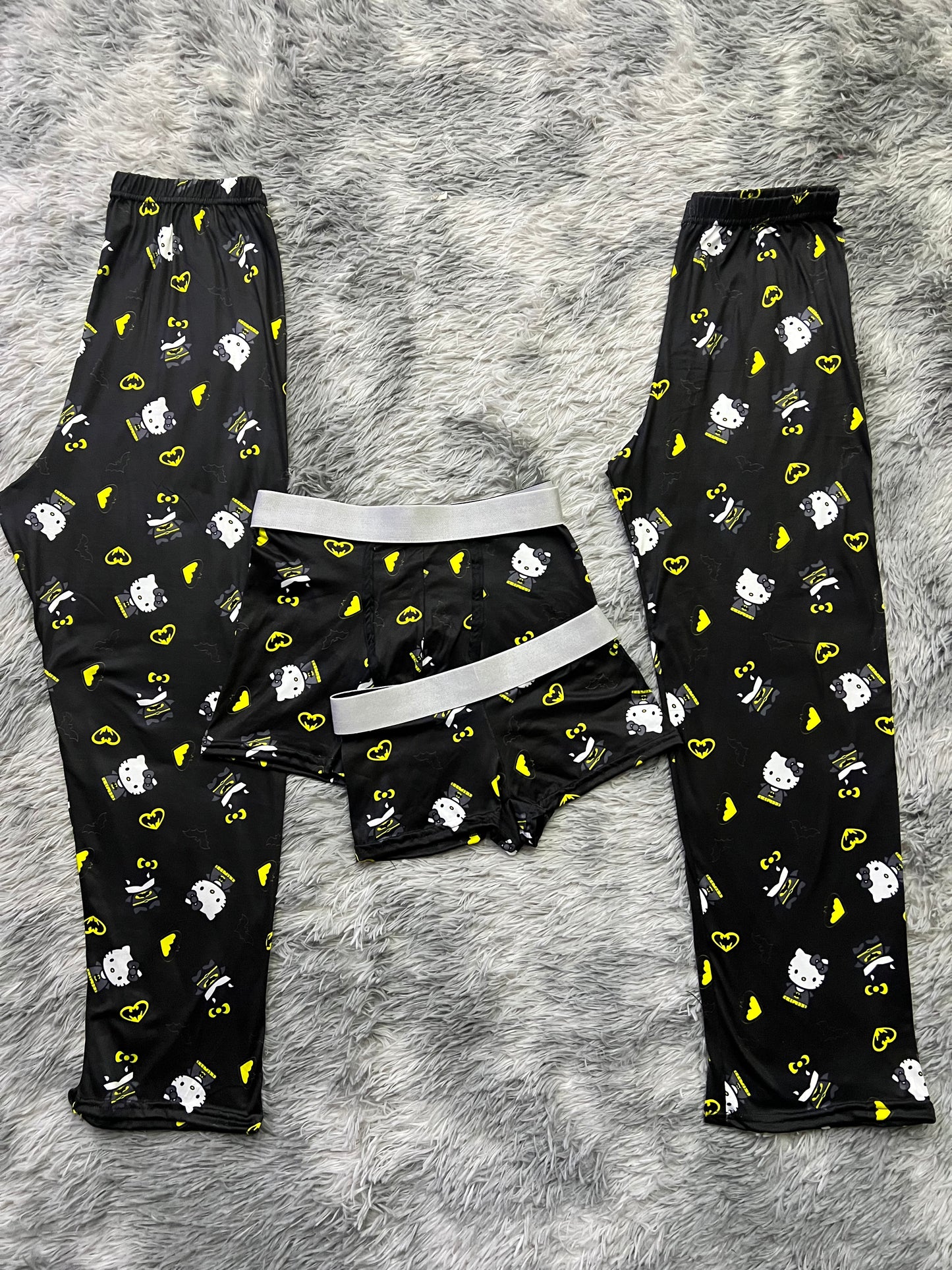 Hello Kitty Batman Print 5 piece pajama set 🐱🦇