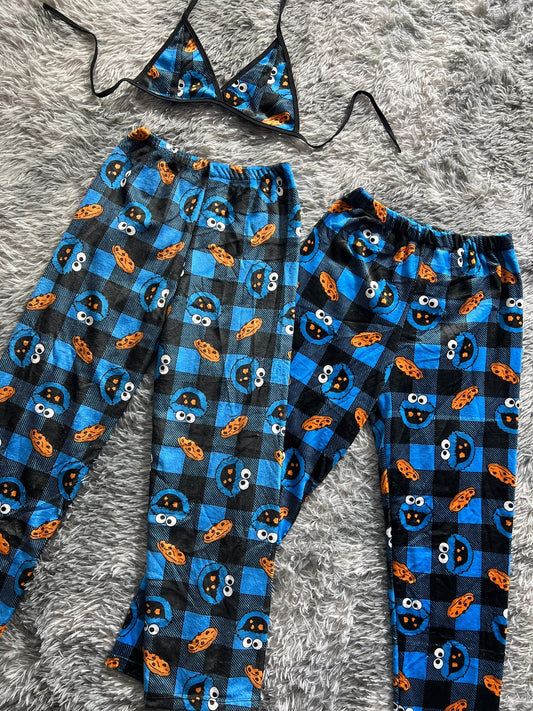 Come Galletas Checkered Blue Matching Plushie PJs - Fundies