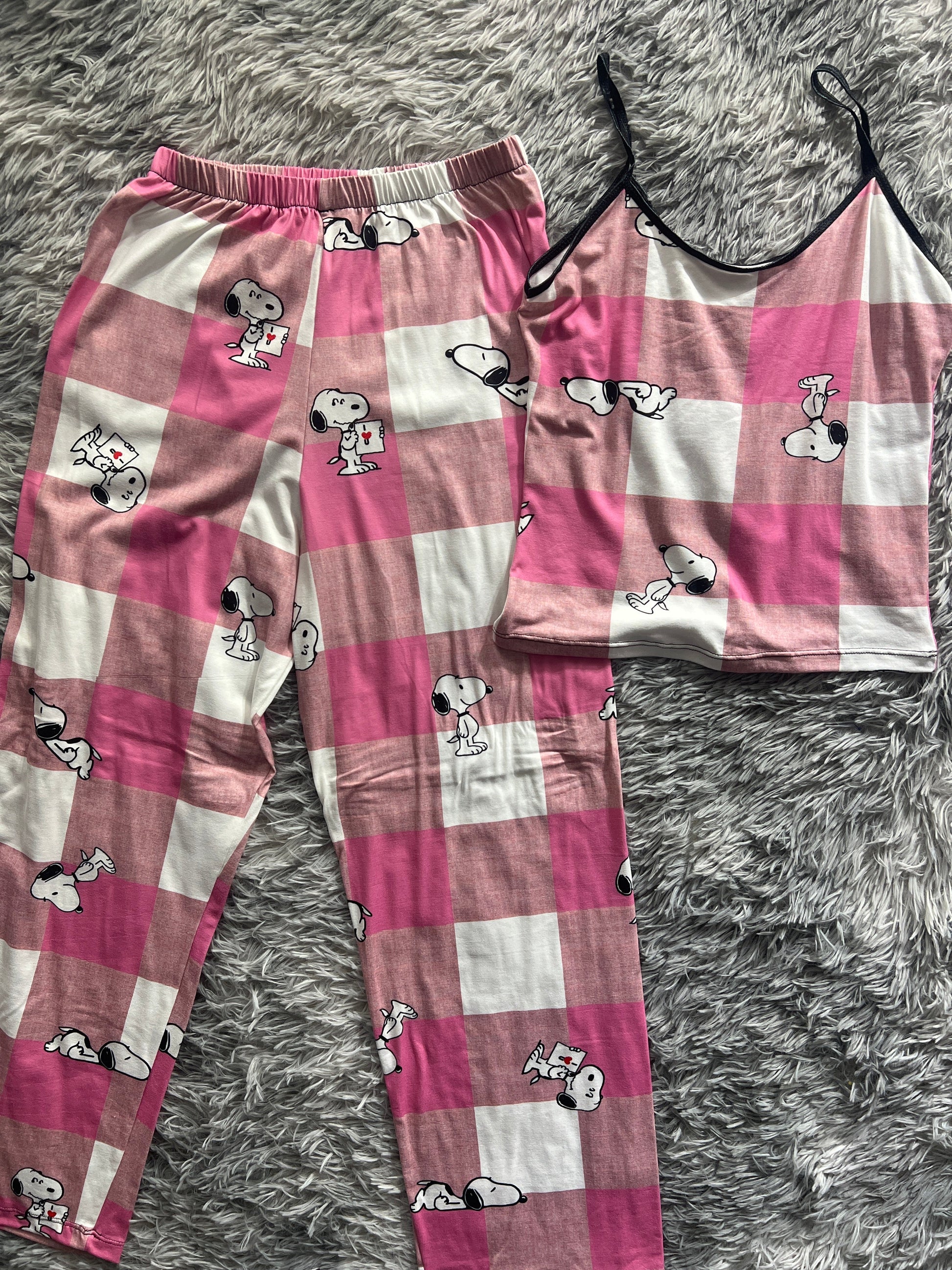 Snoopy Plaid Pink Women's Pajama Set - Fundies