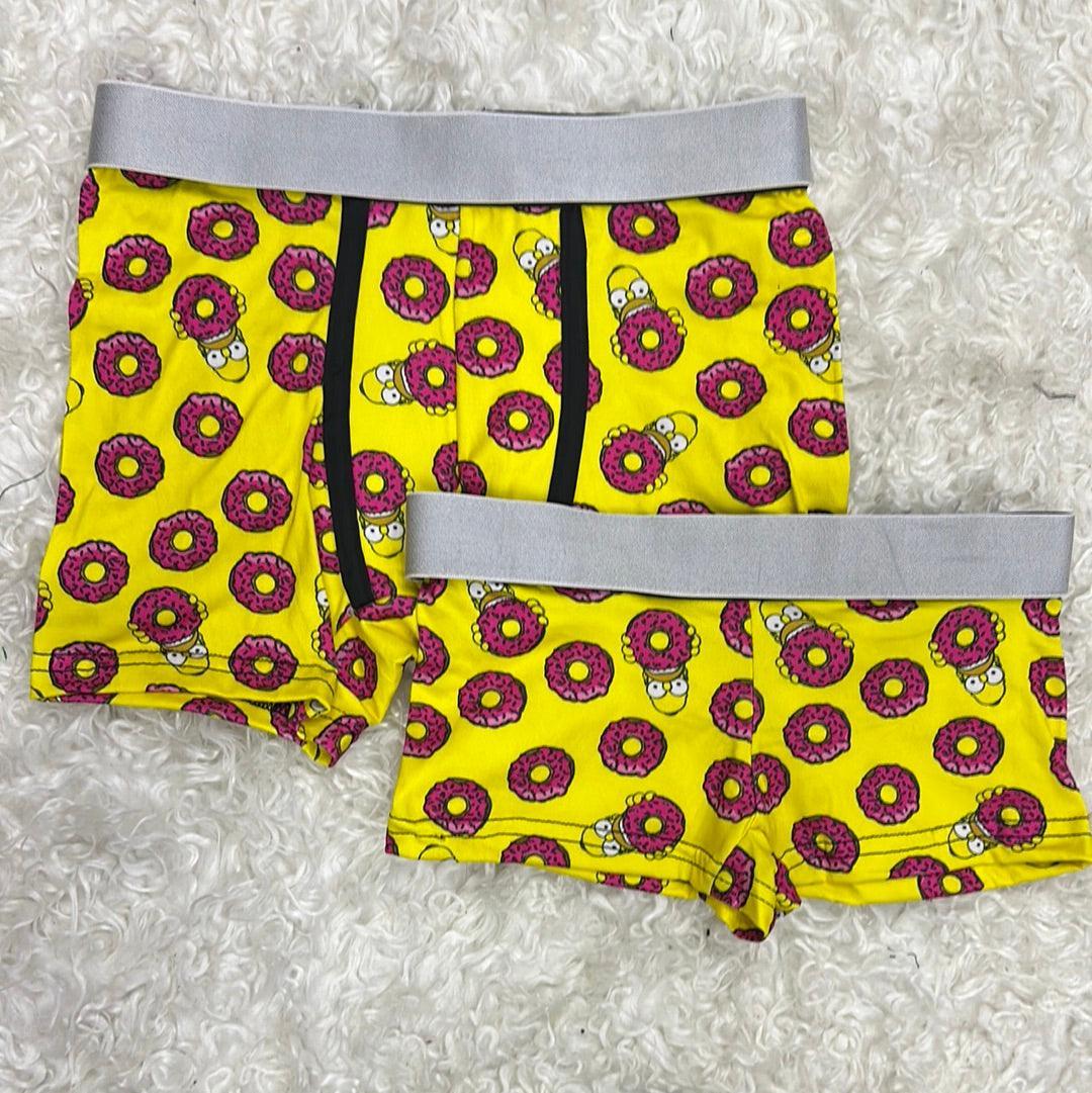 Simpson donuts yellow background 5 pcs pajama duo - Fundies