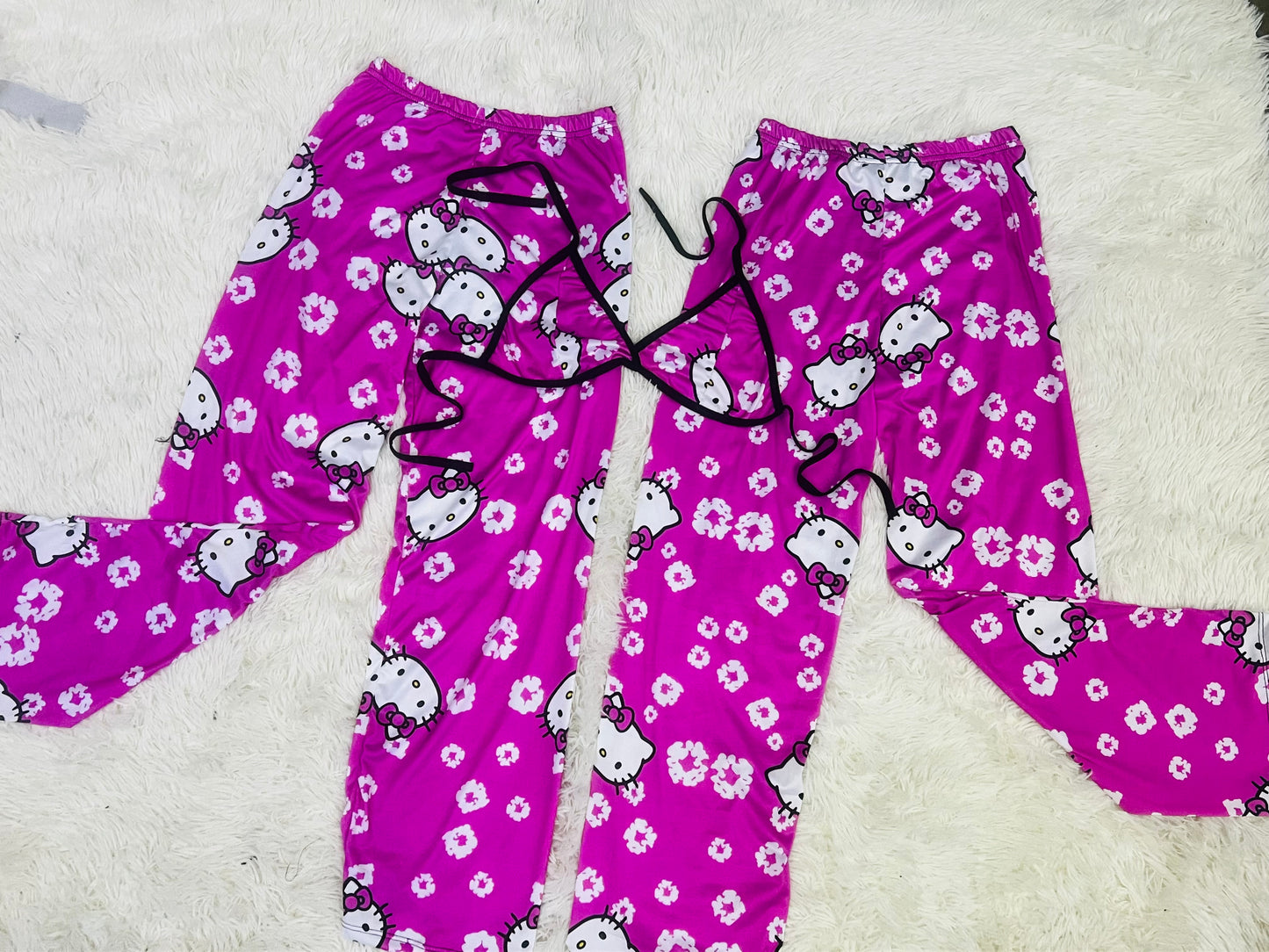 Kitty Pink Background 5 pcs pajama duo